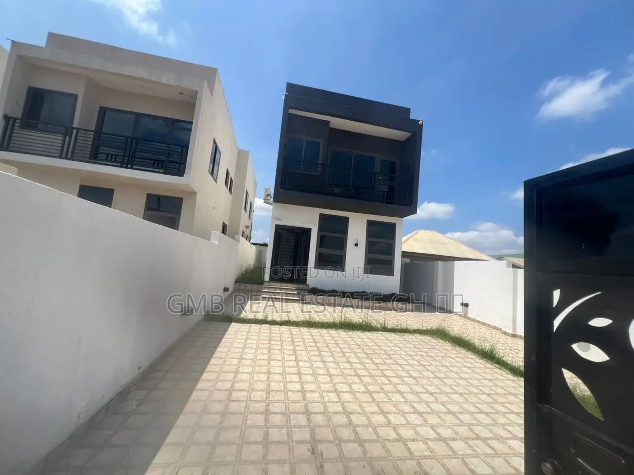 4bdrm House in Gbestile, Tema Metropolitan for sale