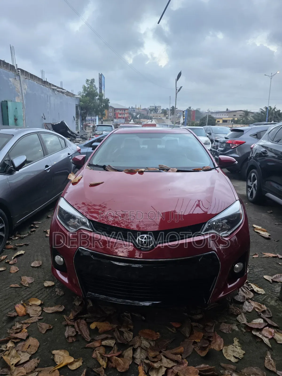 Toyota Corolla S 4dr Sedan (1.8L 4cyl CVT) 2016 Red