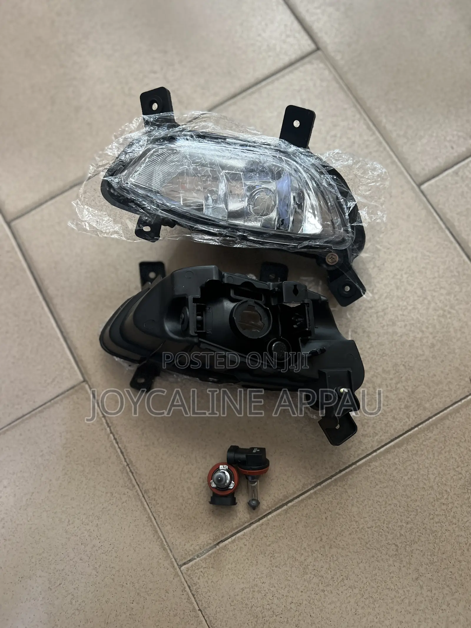 Kia Rio 2012 to 2014 Fog Light With Bulb