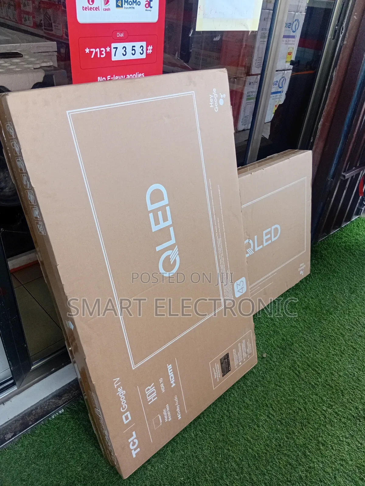 TCL "Channel Surf" TCL 43 Inches Qled
