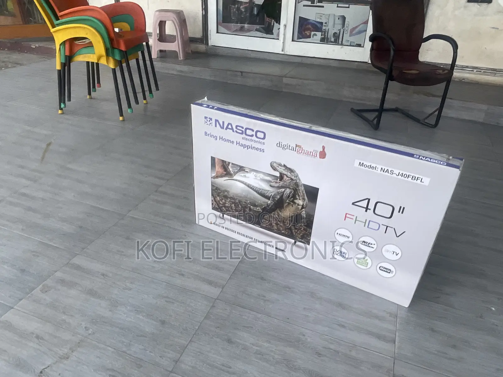 Built in Mpeg4 Decoder + Free Wall Bracket Nasco 32inches Tv