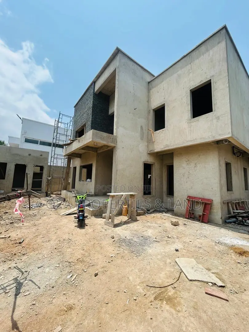 4bdrm House in Labone for sale
