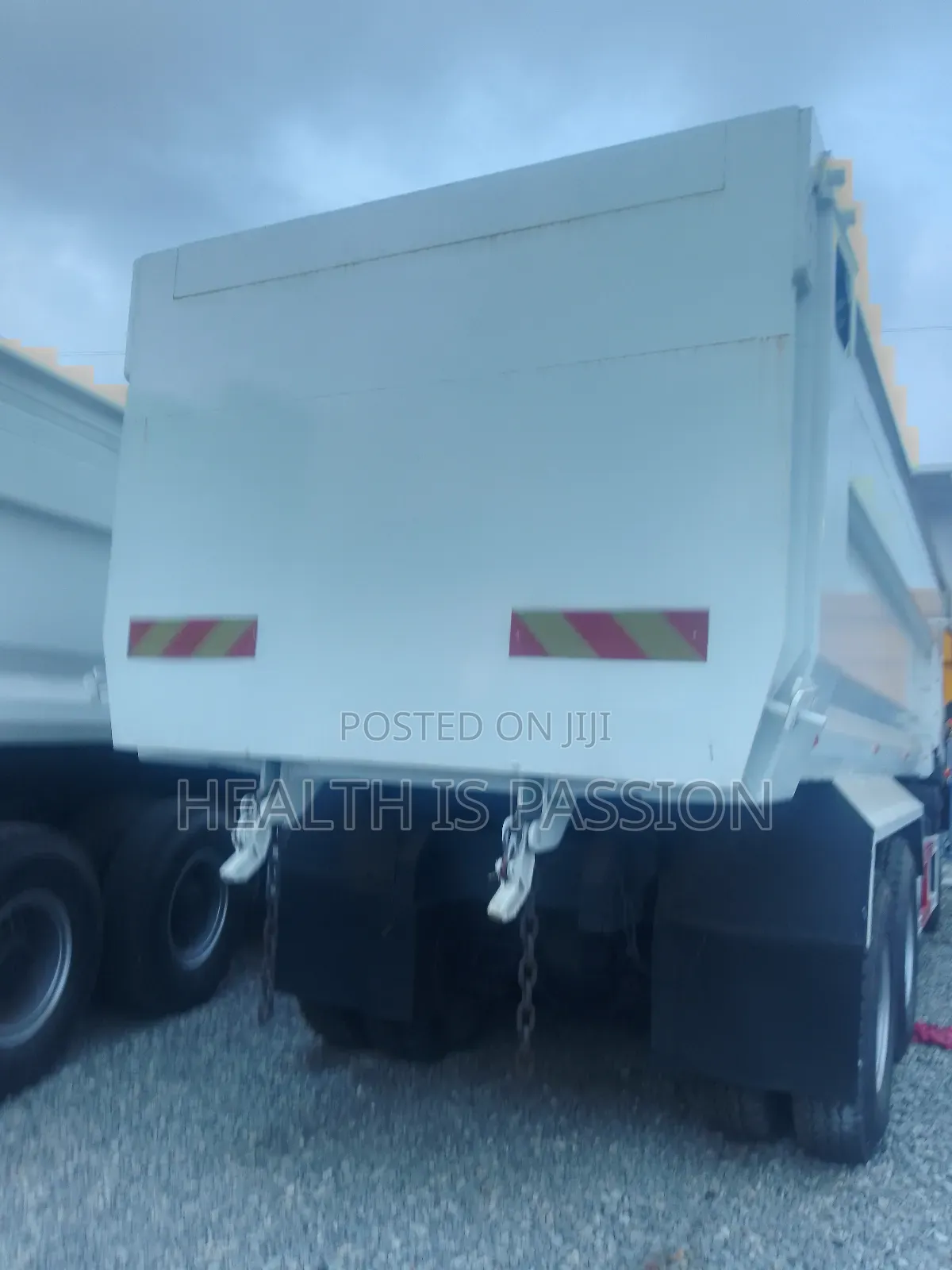 Brand New XCMG 10wheel Tipper Truck Cool Price