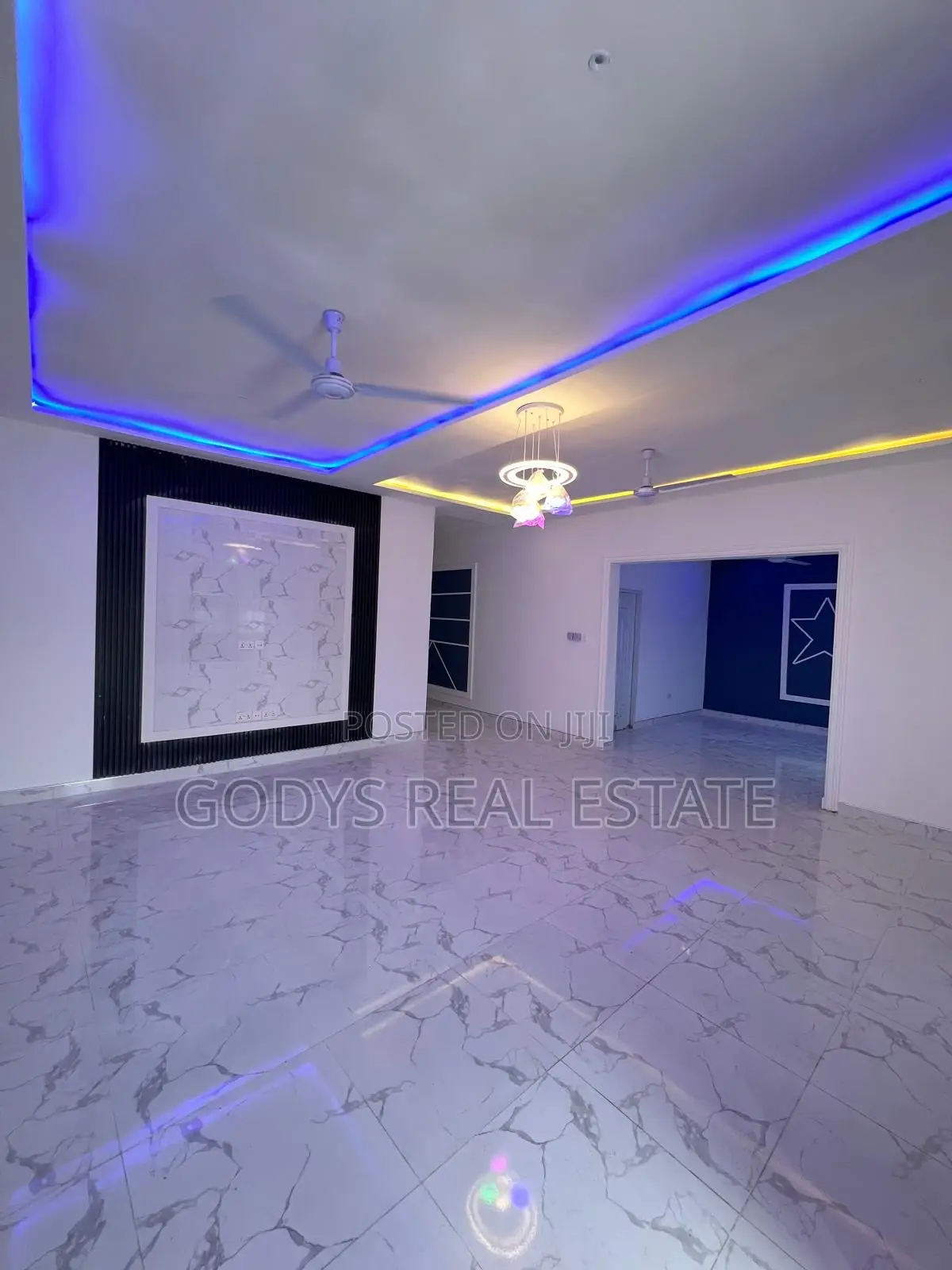 3bdrm House in Adade, Kasoa for sale