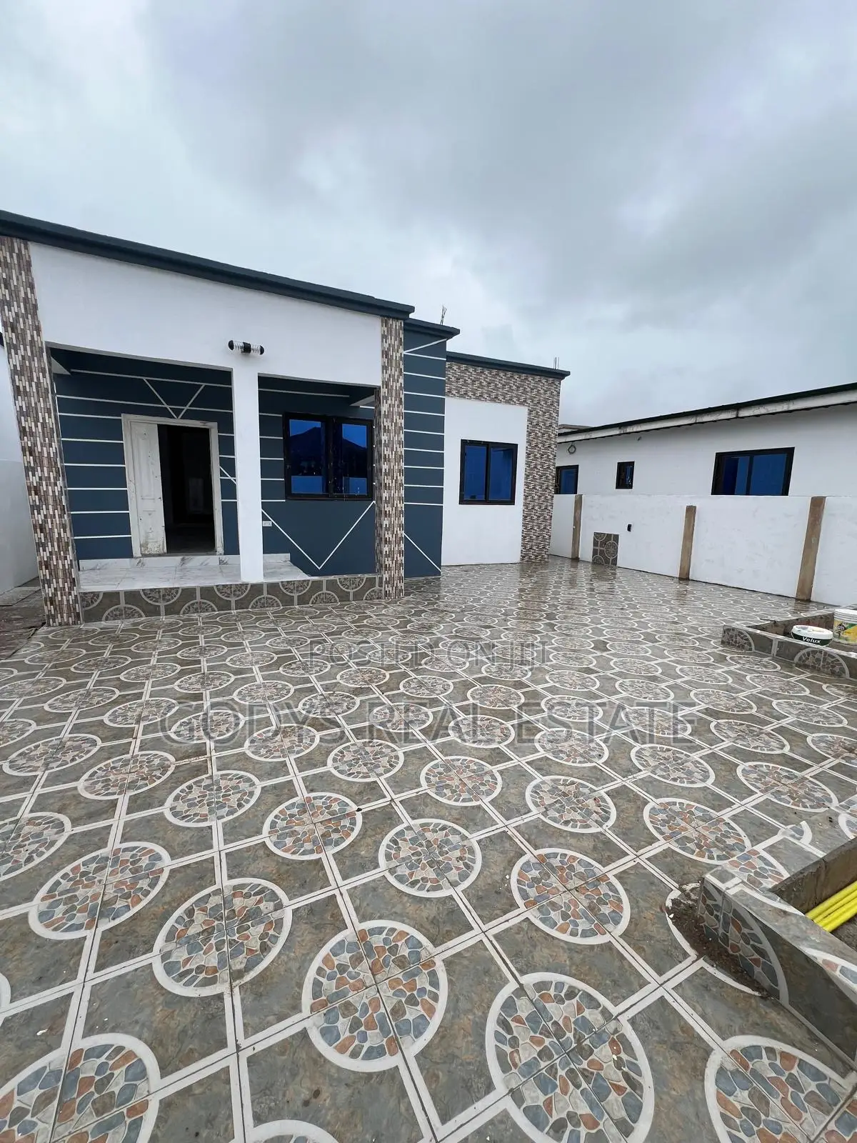 3bdrm House in Adade, Kasoa for sale