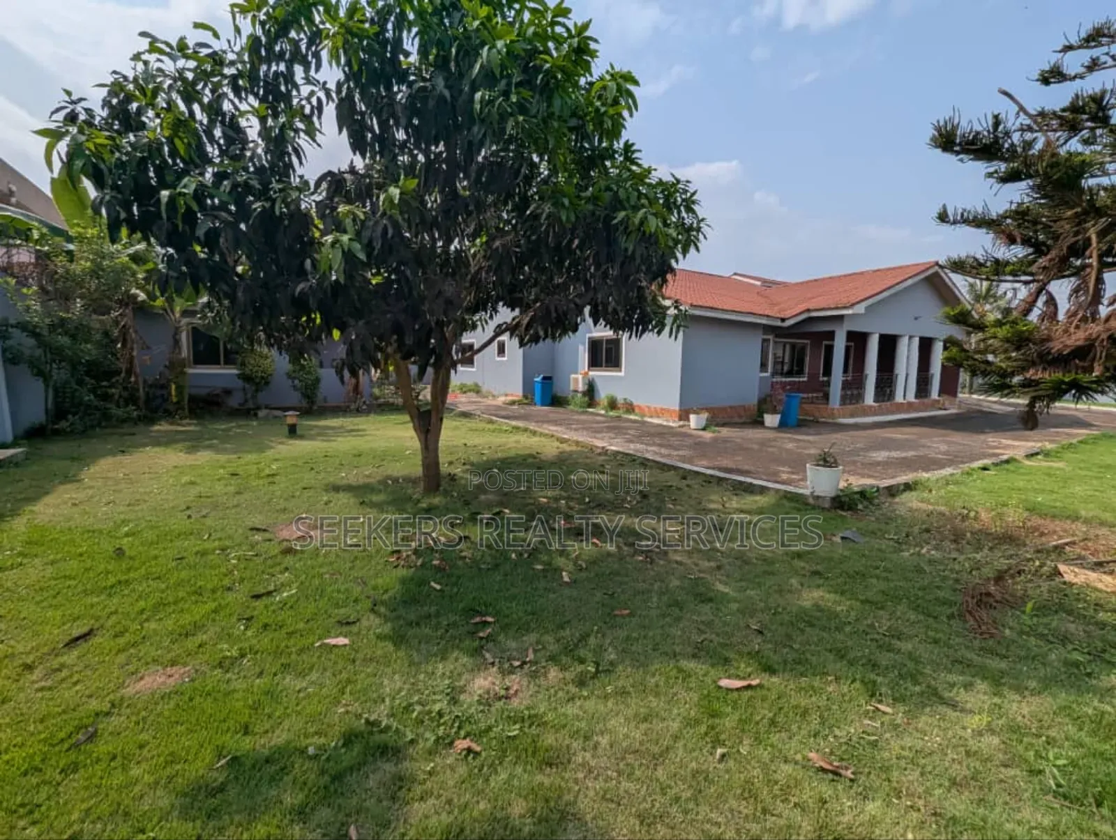 8bdrm House in Seekers Realty, Tantra Hills for sale