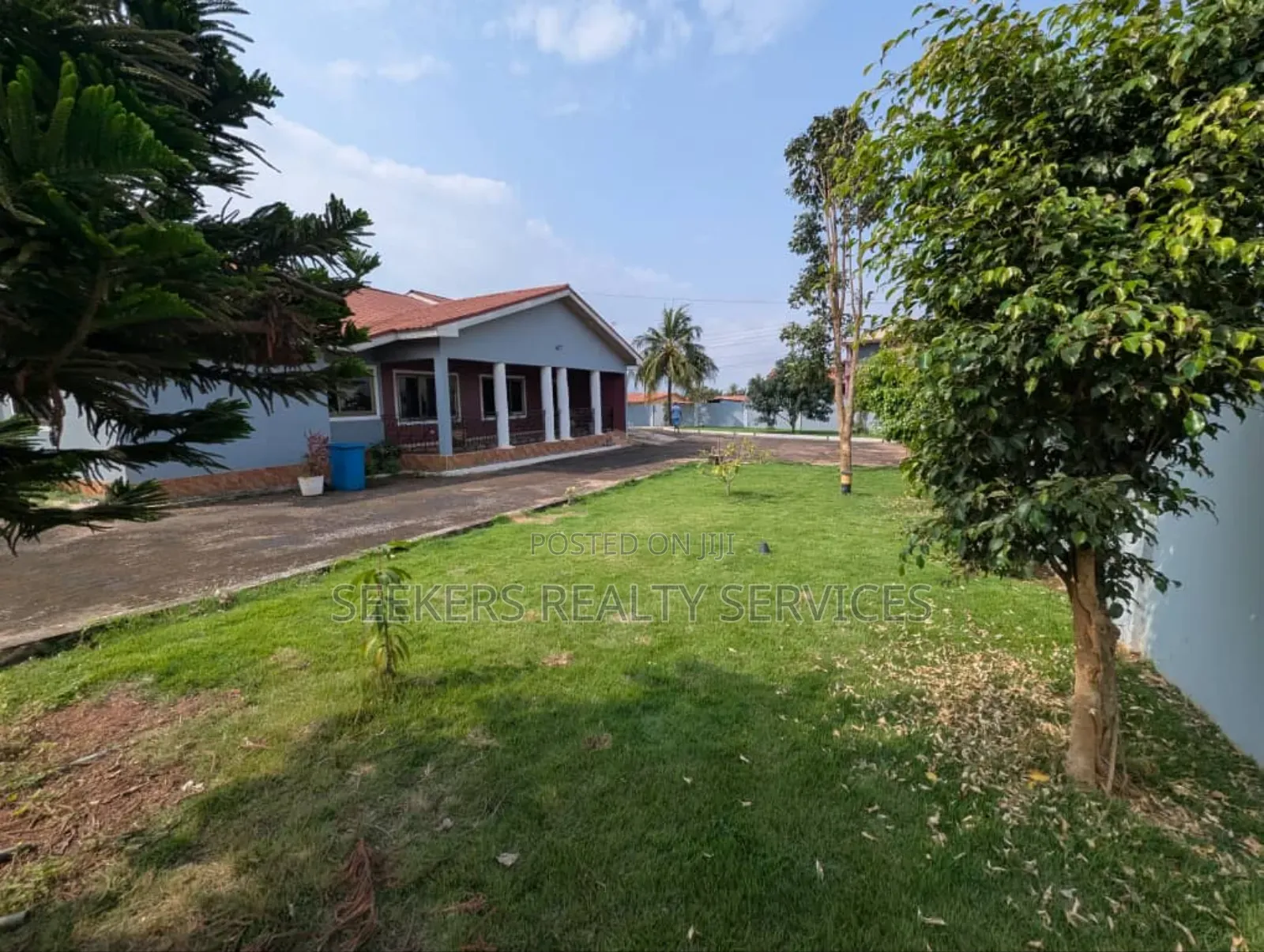 8bdrm House in Seekers Realty, Tantra Hills for sale