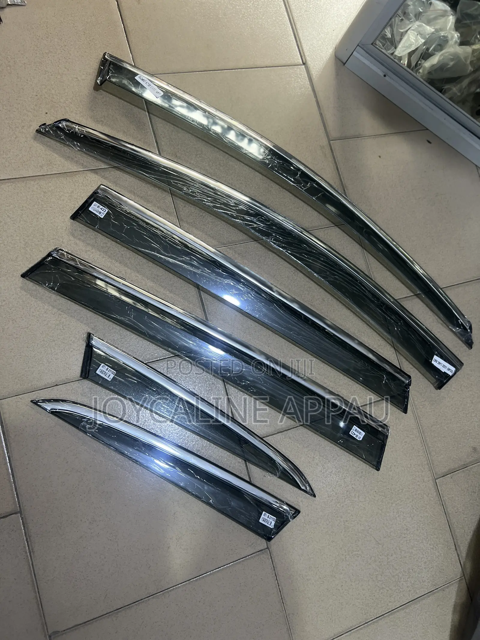 Original Honda CRV 2017 to 2021 Window Visor/Rain Guard With Chrome