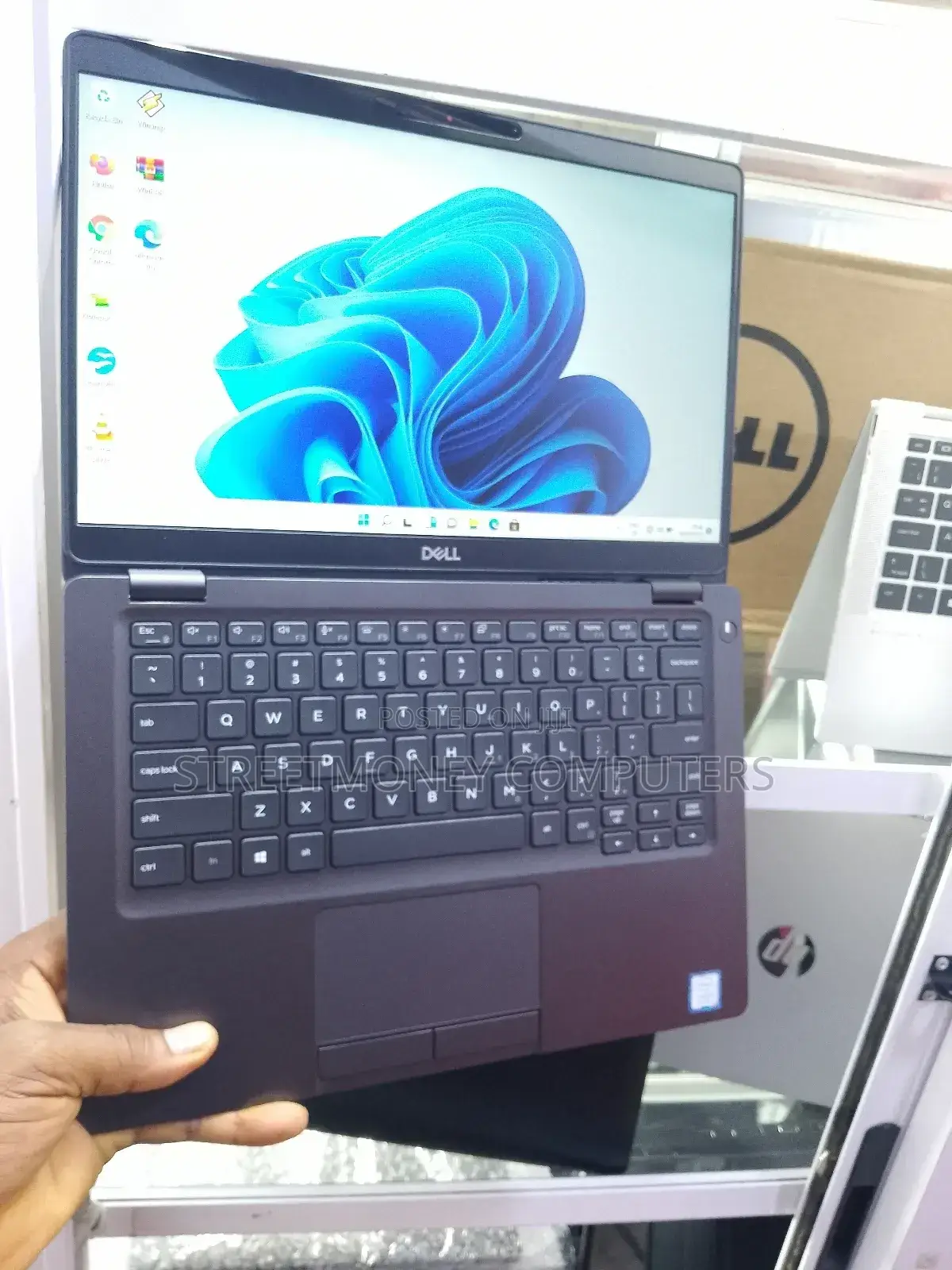 Laptop Dell Latitude 5300 16GB Intel Core I5 SSD 256GB