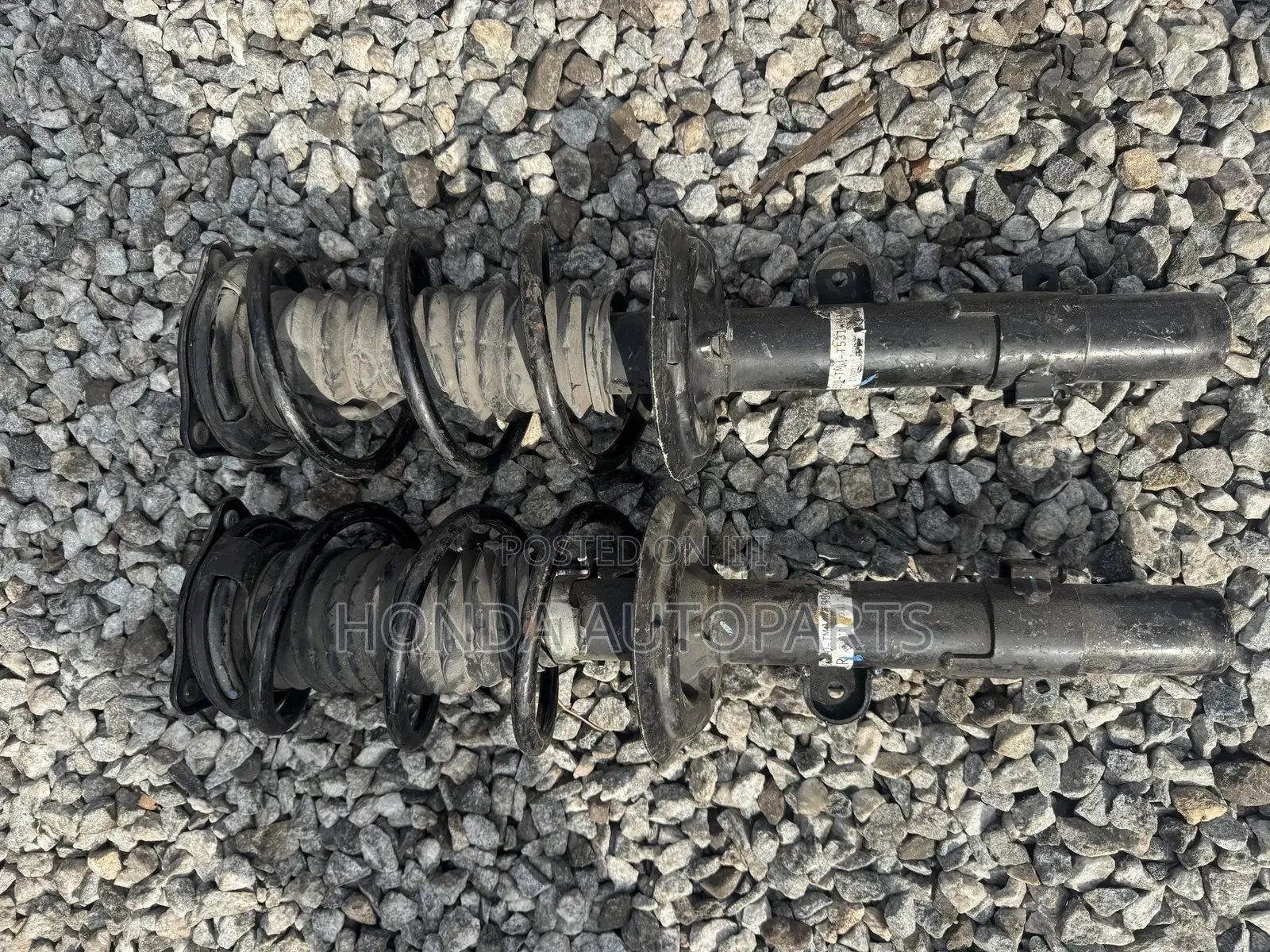 Honda CRV 2017,2018,2019,2020 Front Shocks.