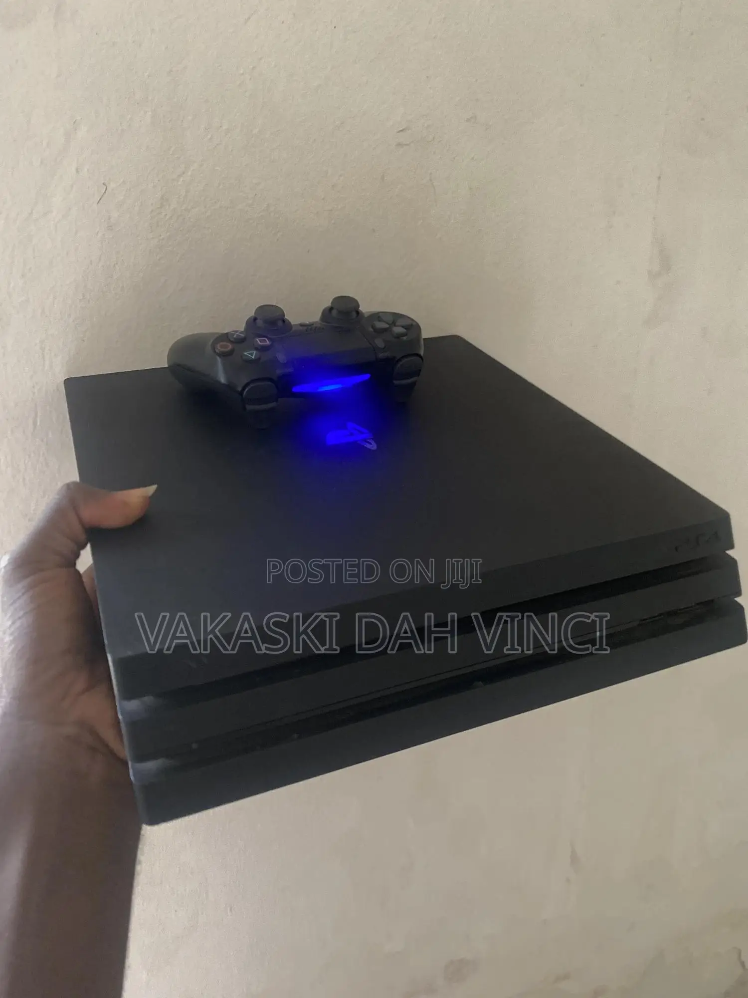 Uk Used Jailbreak Ps4 Pro 1terabyte for Sale .