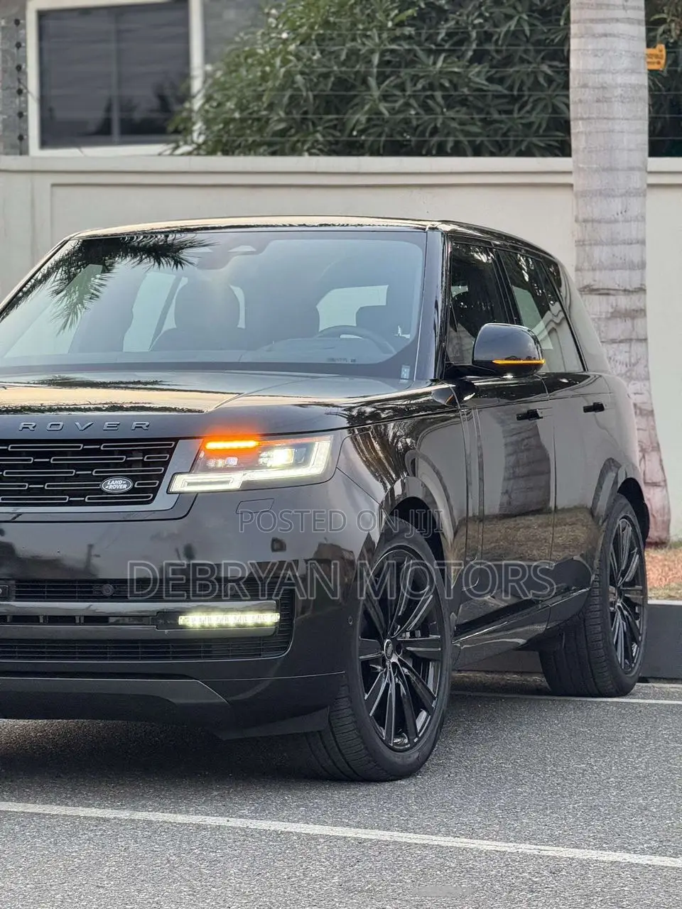 Land Rover Range Rover Vogue 2024 Black