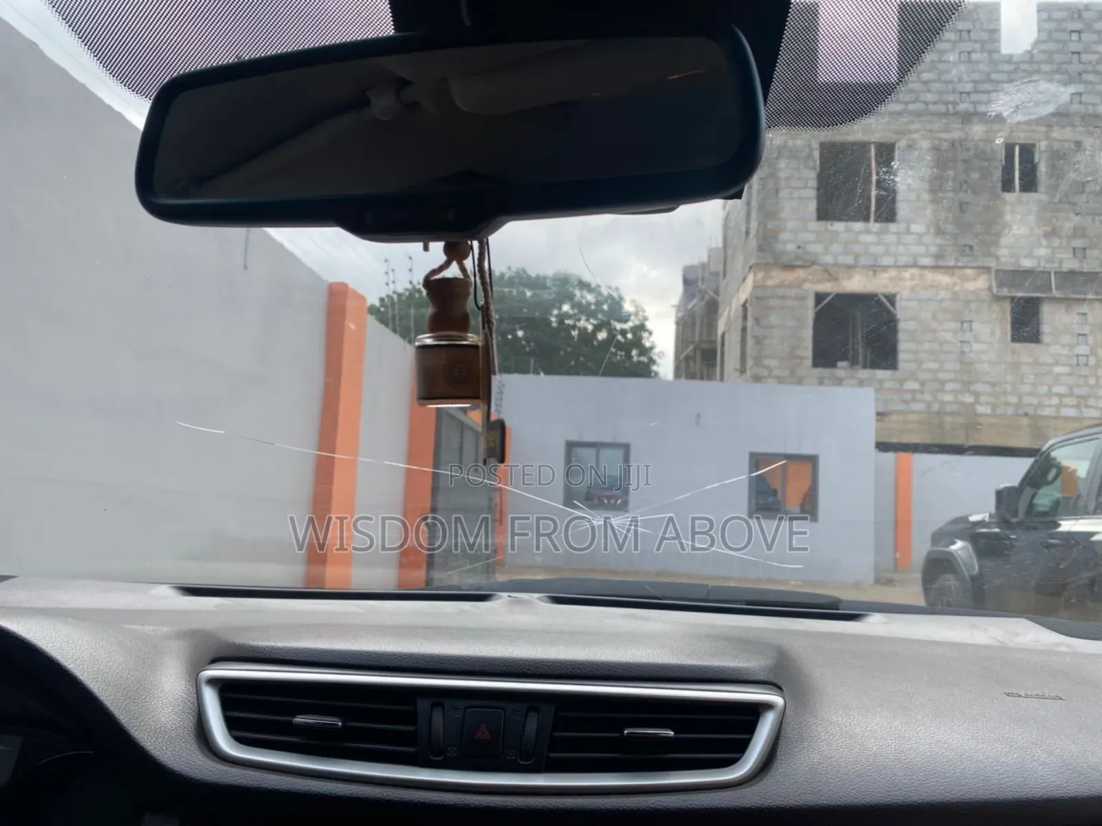 Solution For Cracked Windscreen Available Mobile Services