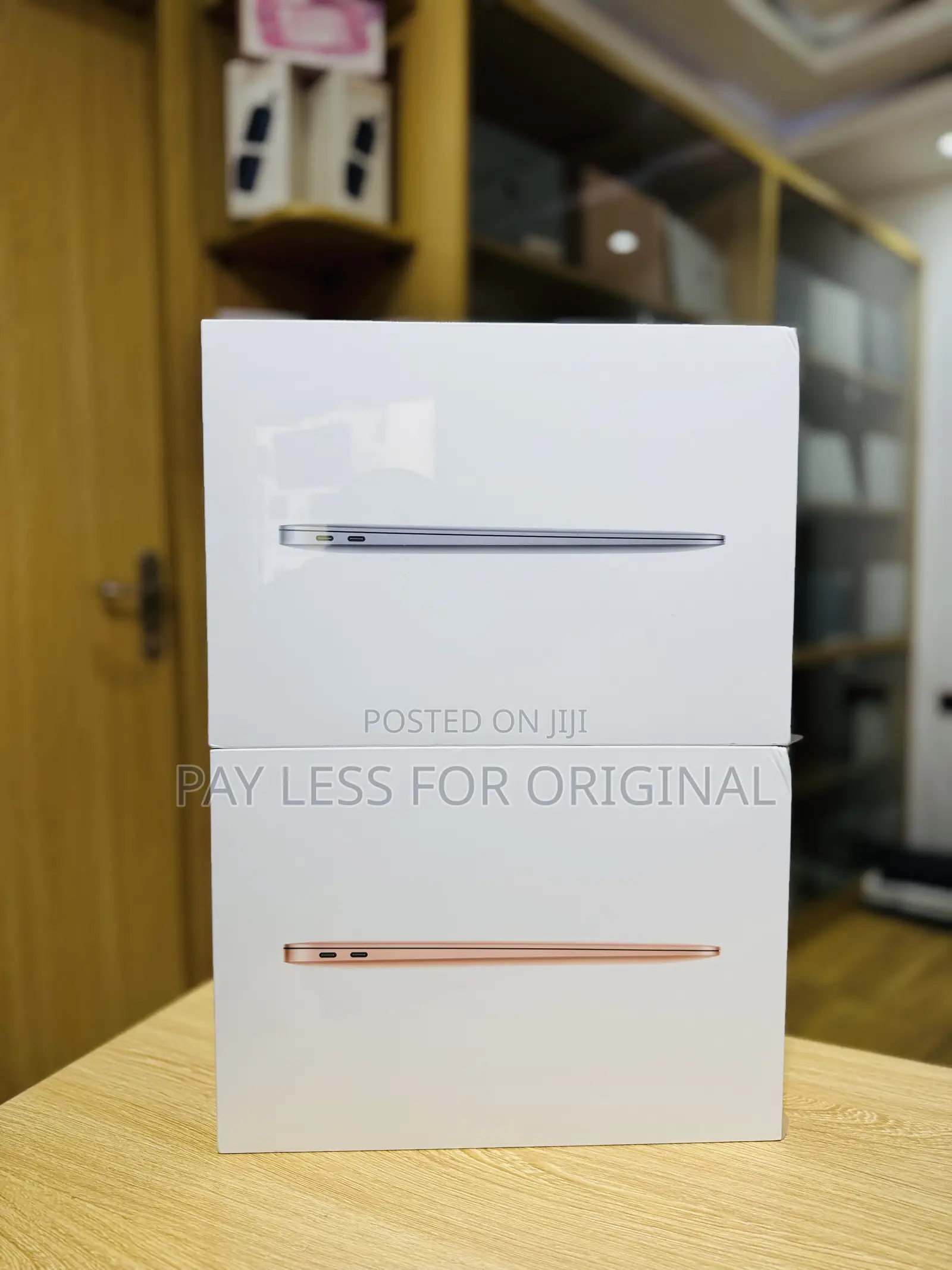 New Laptop Apple MacBook Air 2020 M1 8GB Apple M1 SSD 256GB