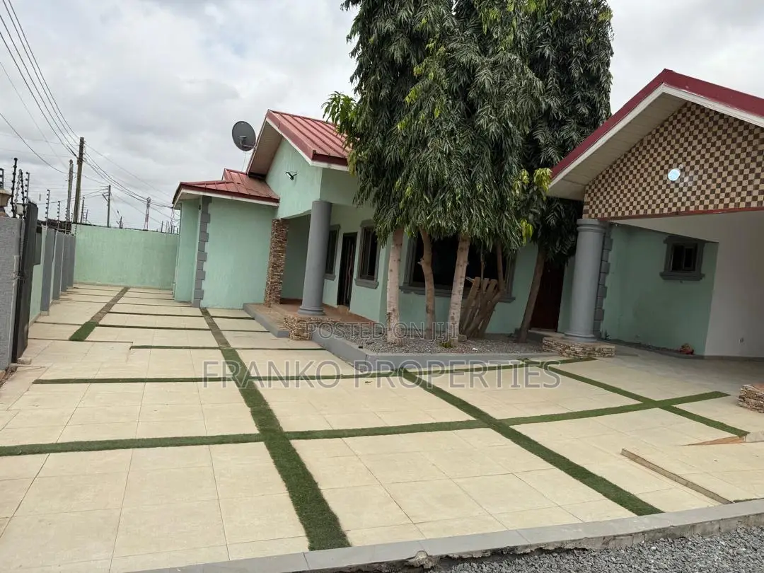 4bdrm House in Franko Properties, School Junction for sale