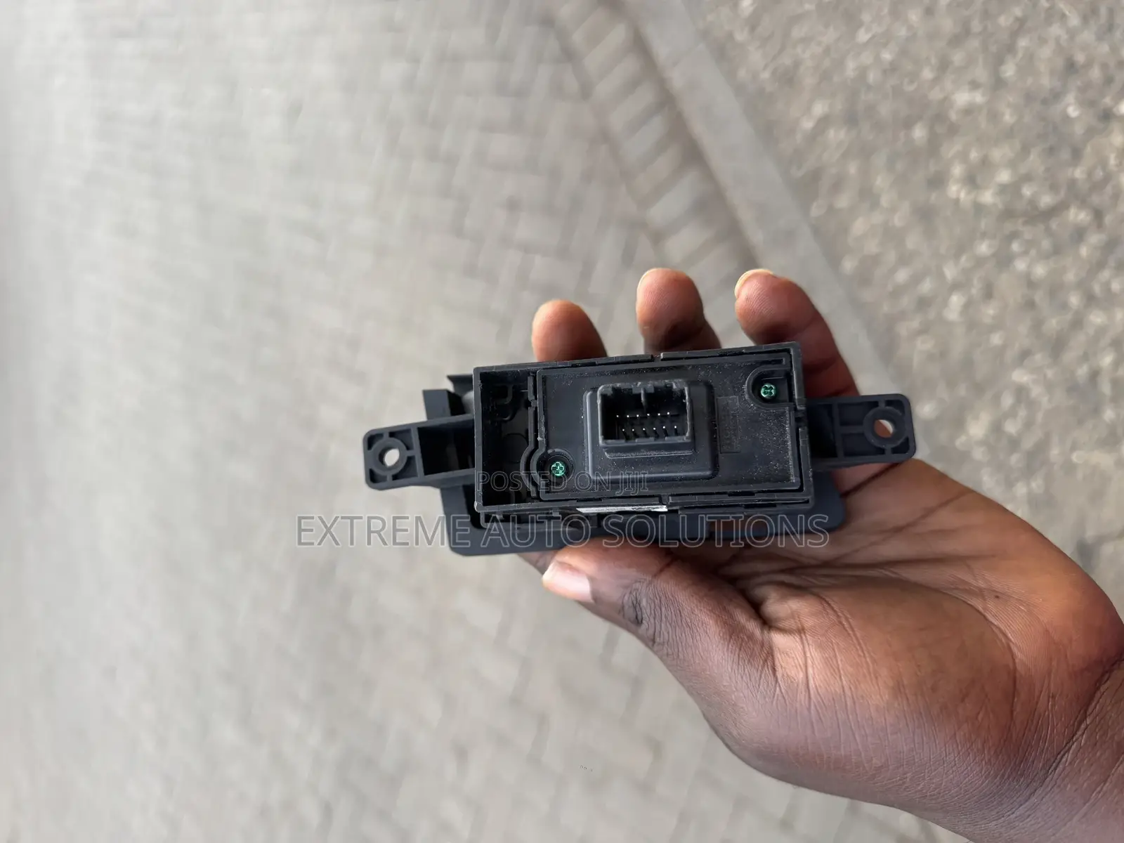 Handbrake Button For Cr-v 2017 Electronic Handbrake Parking Switch