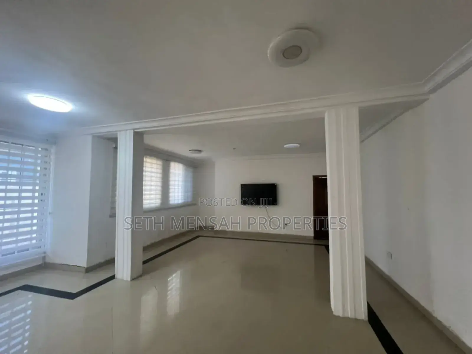 5bdrm House in East Legon for rent