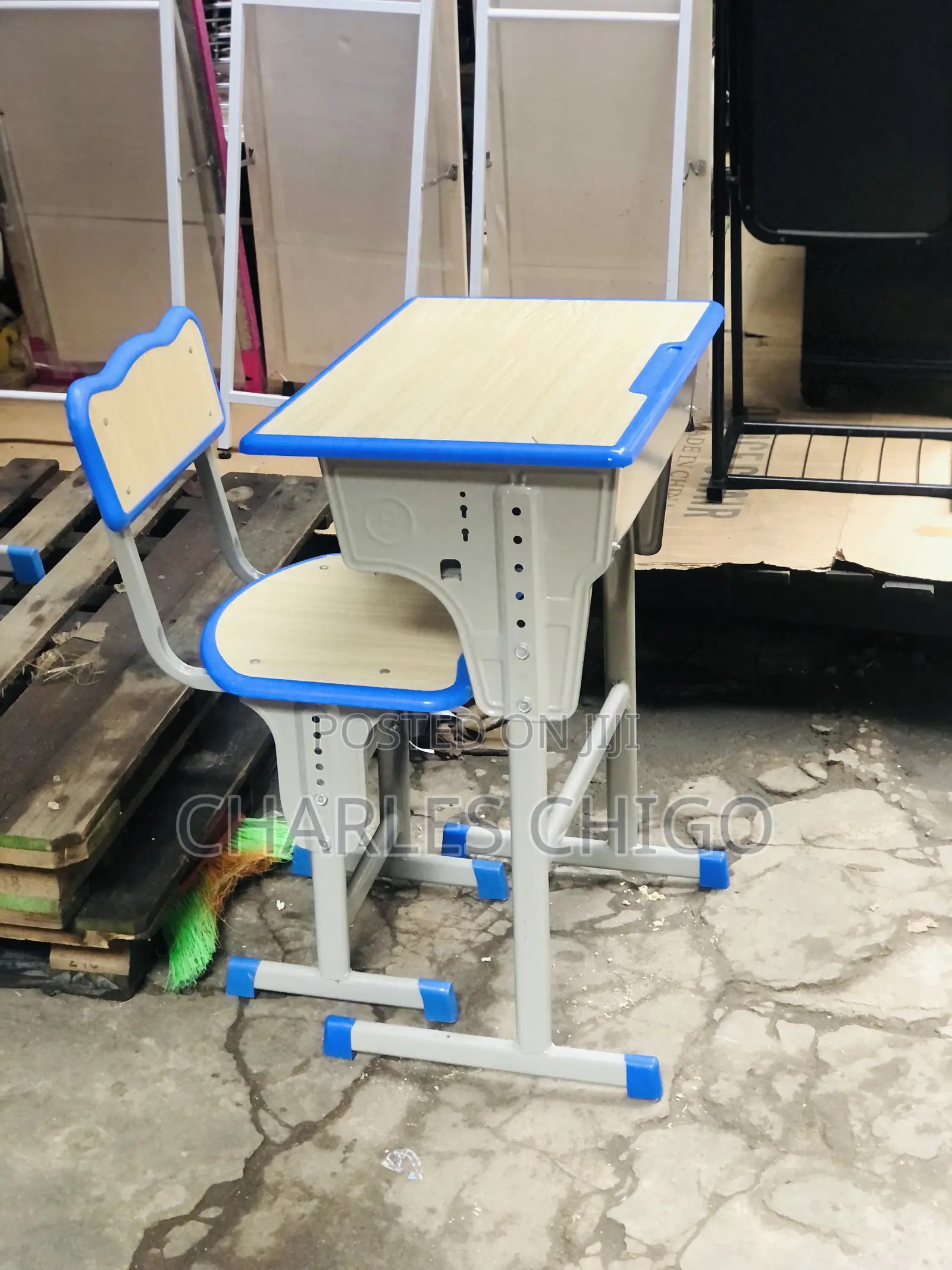 Table And Chair For Students