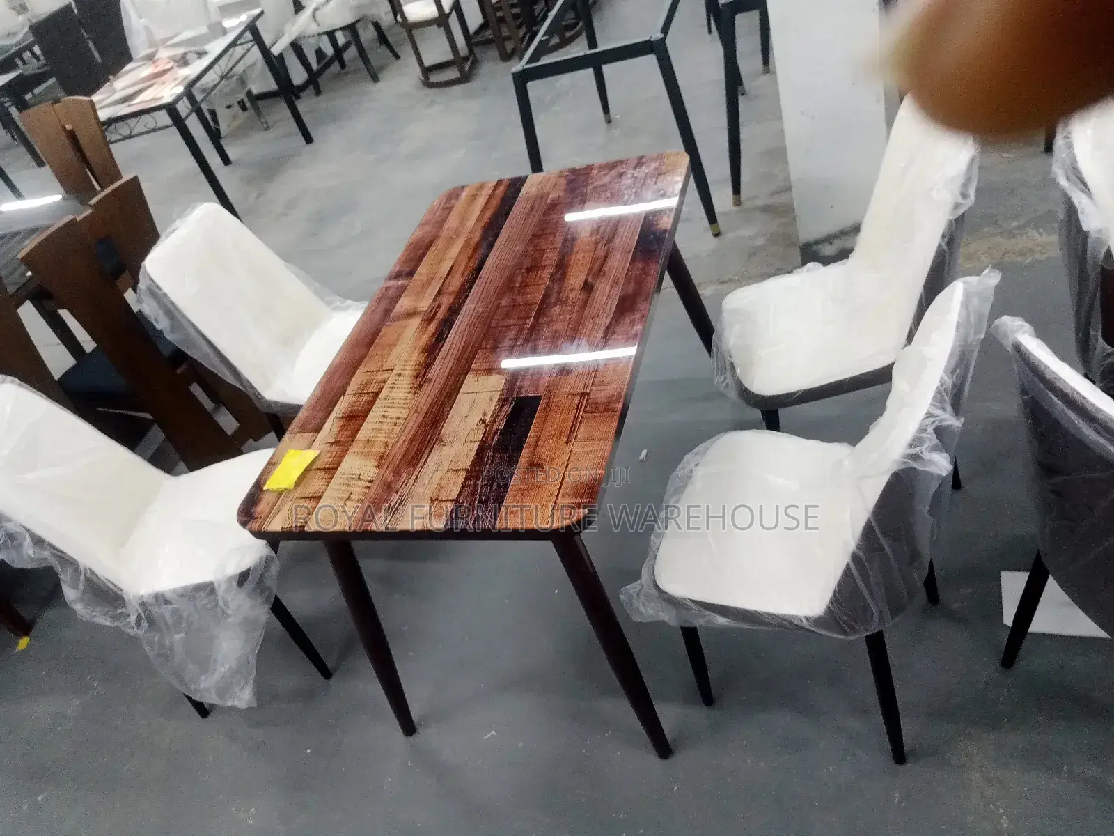 4 Seater Glass Table Diningset