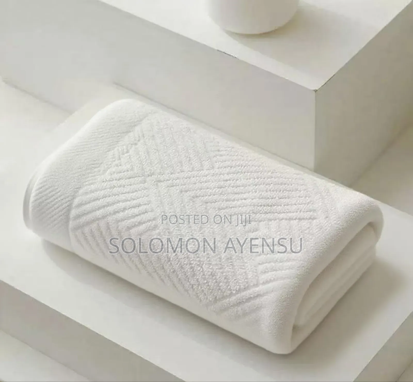 White Cotton Towels Available in 2 Different Sizes