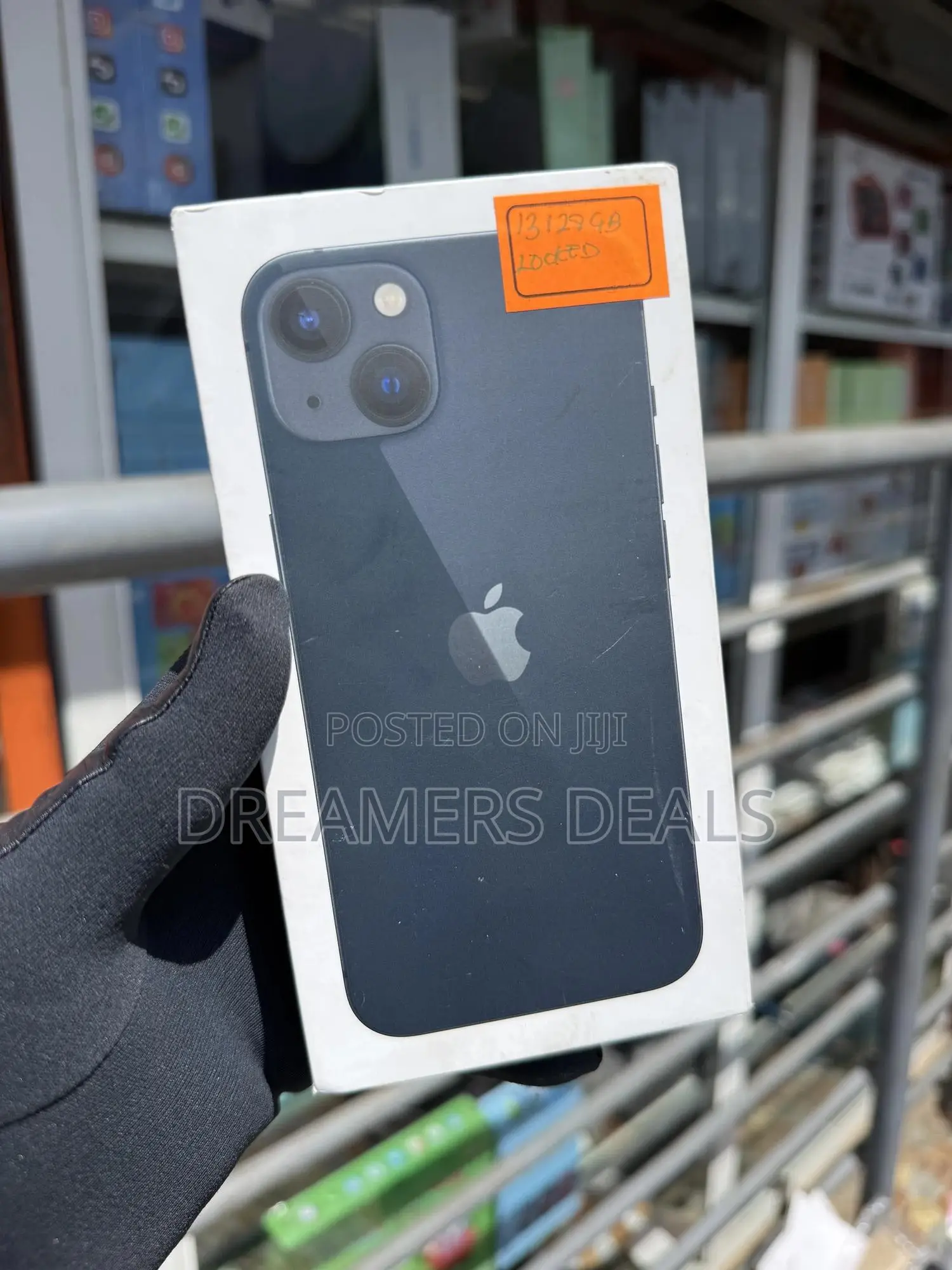 New Apple iPhone 13 128 GB Black