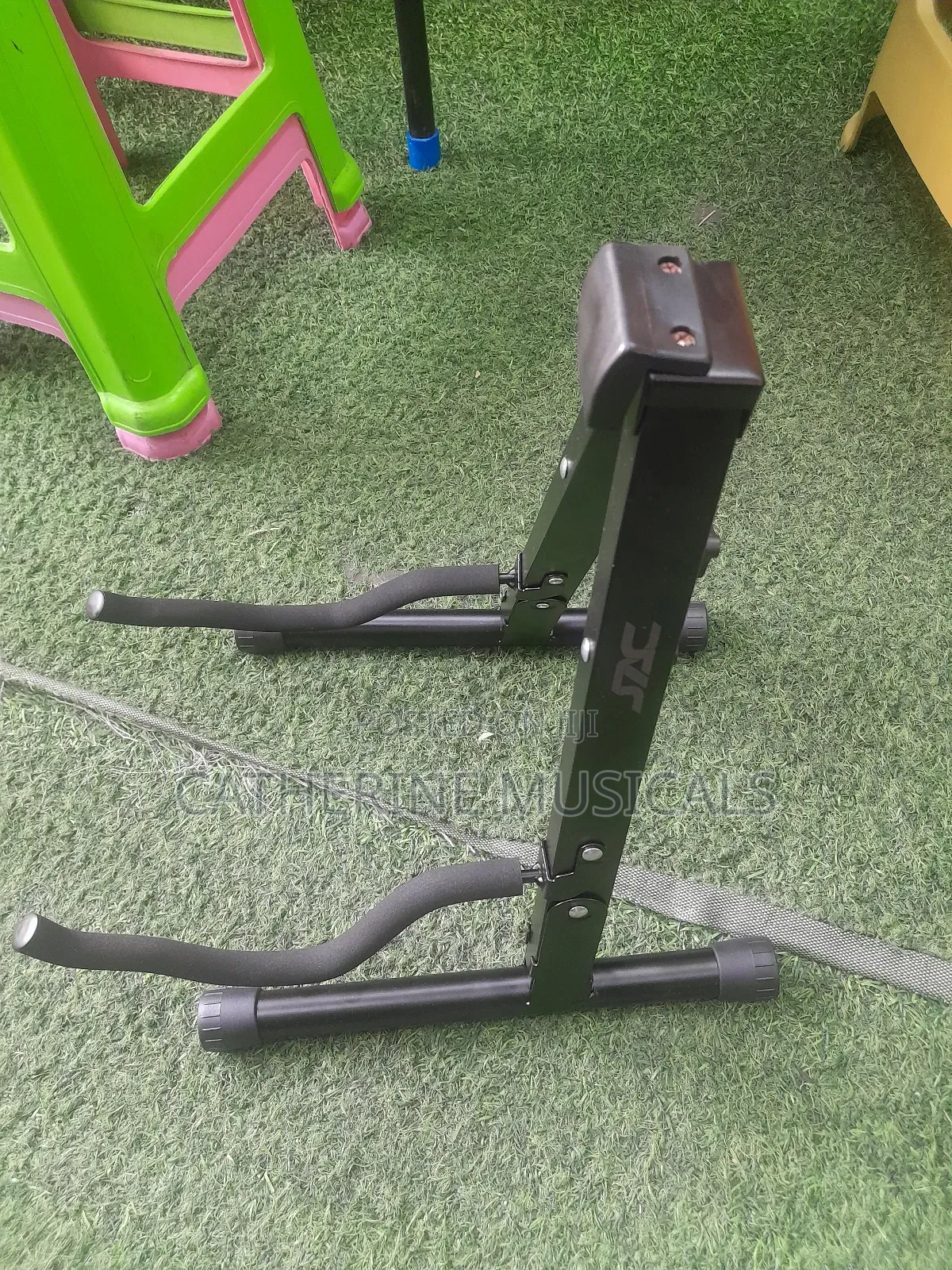 Portable Guitar Stand