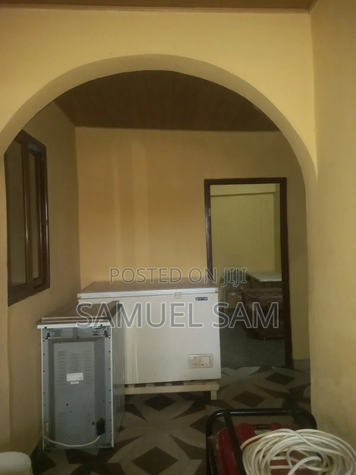 2bdrm Apartment in Community 5, Tema Metropolitan for rent