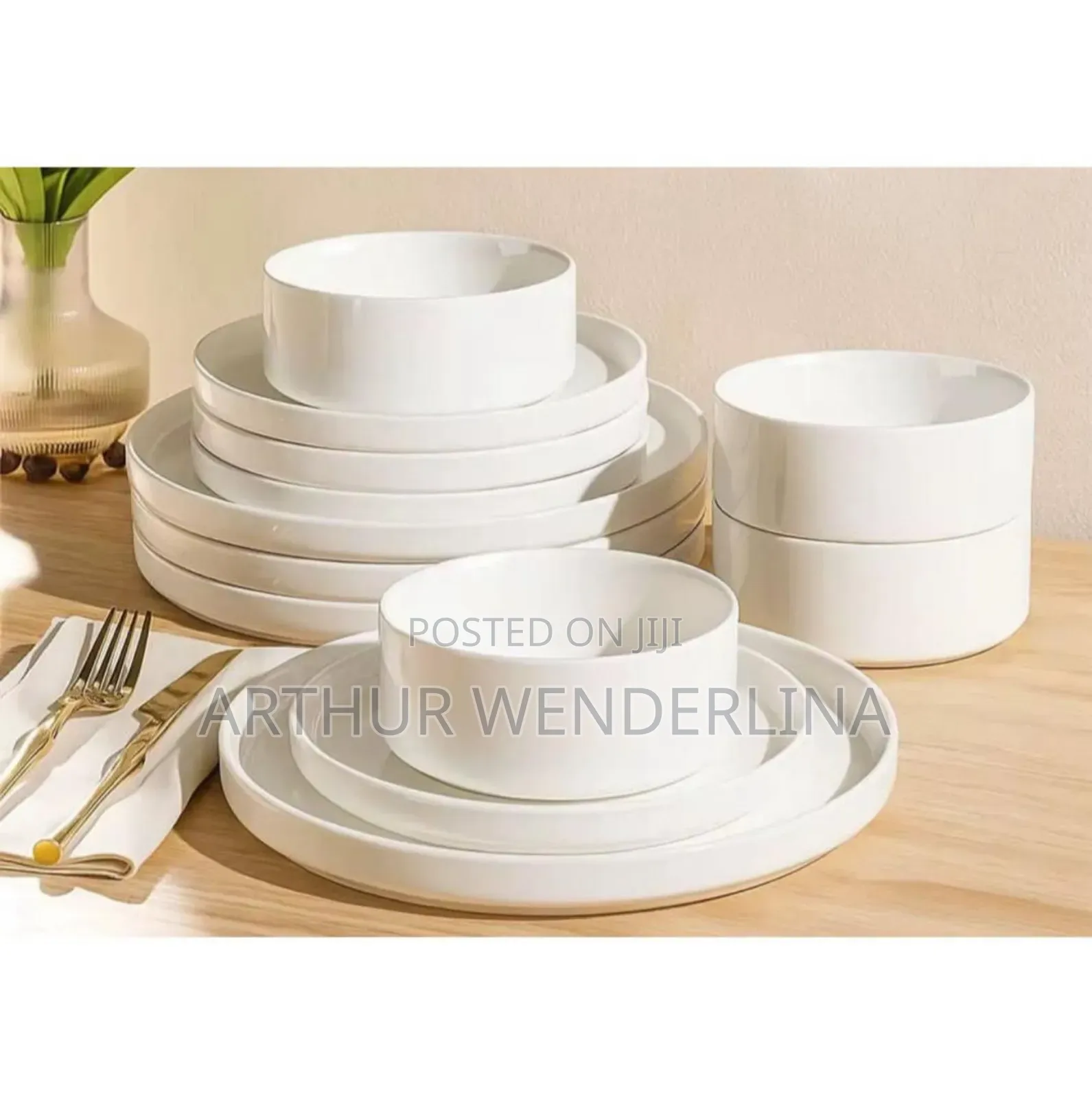 24 Pieces Dinner Set