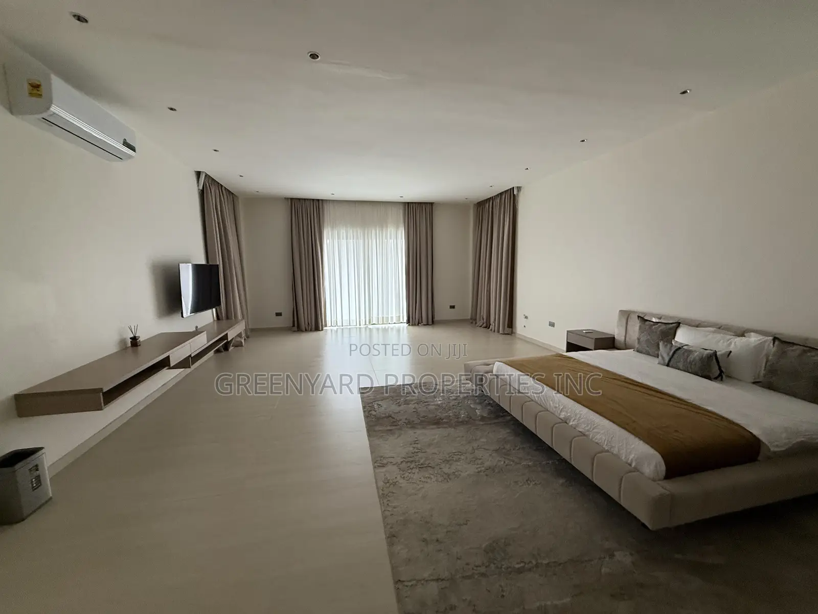 Furnished 7bdrm Mansion in Adjiringanor, East Legon for sale