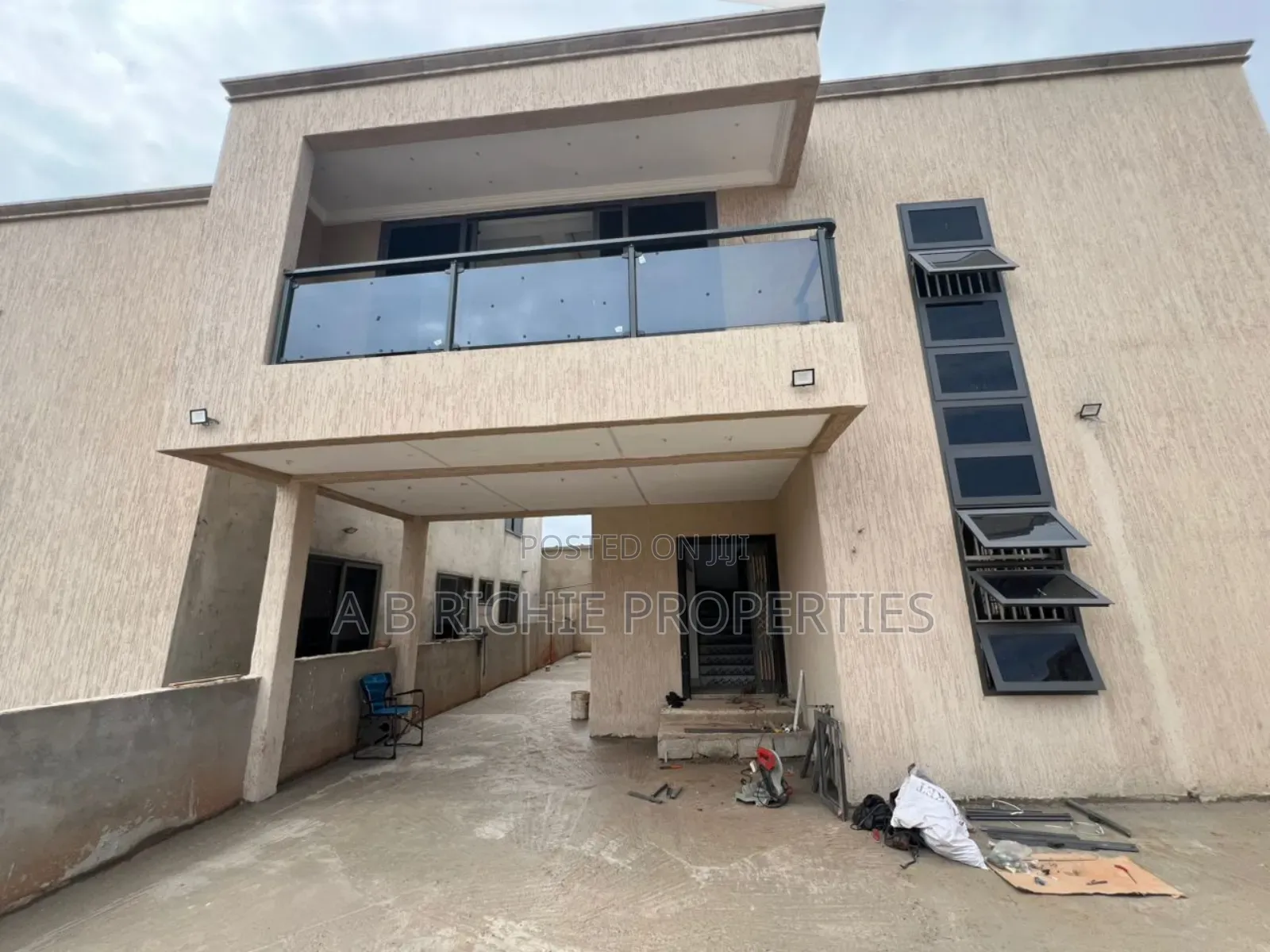 4bdrm House in Ab Richie Properties, Achimota for sale