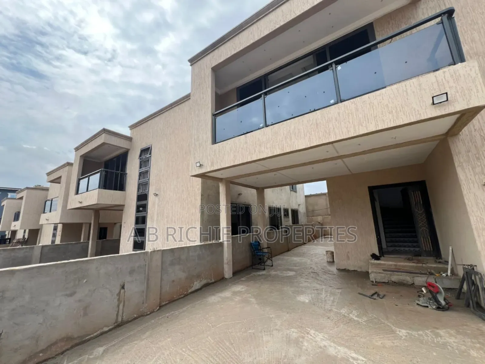 4bdrm House in Ab Richie Properties, Achimota for sale