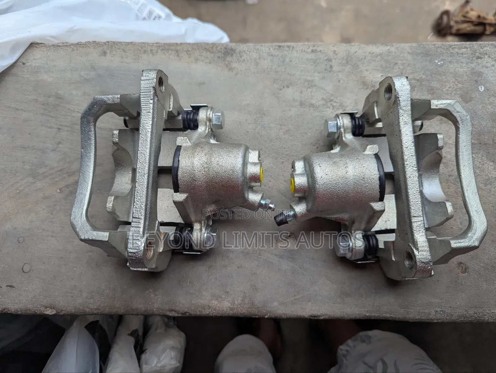 Lexus Lx 470/570 2011 to 2018 Back Brake Caliper