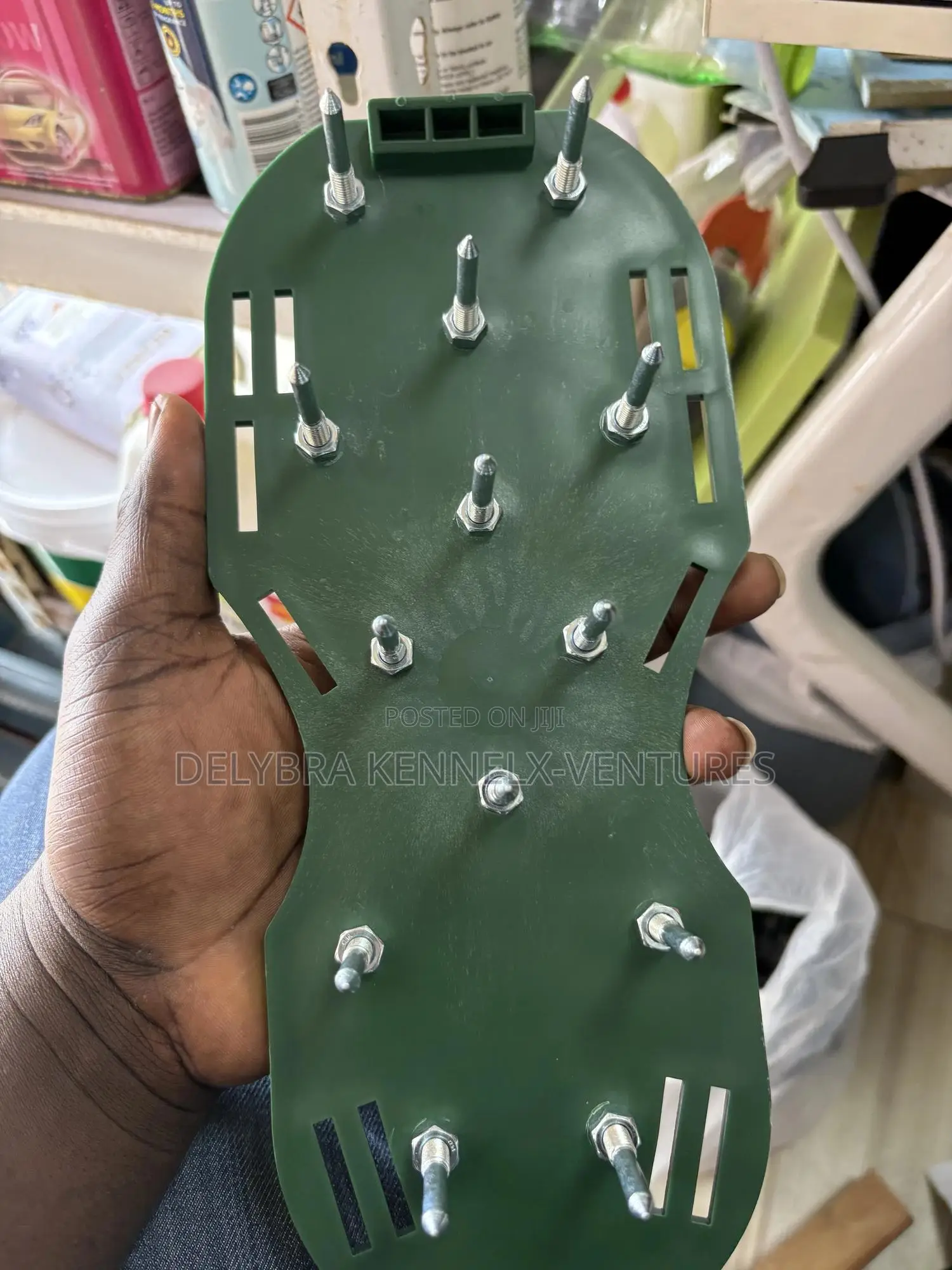 Spike Shoe