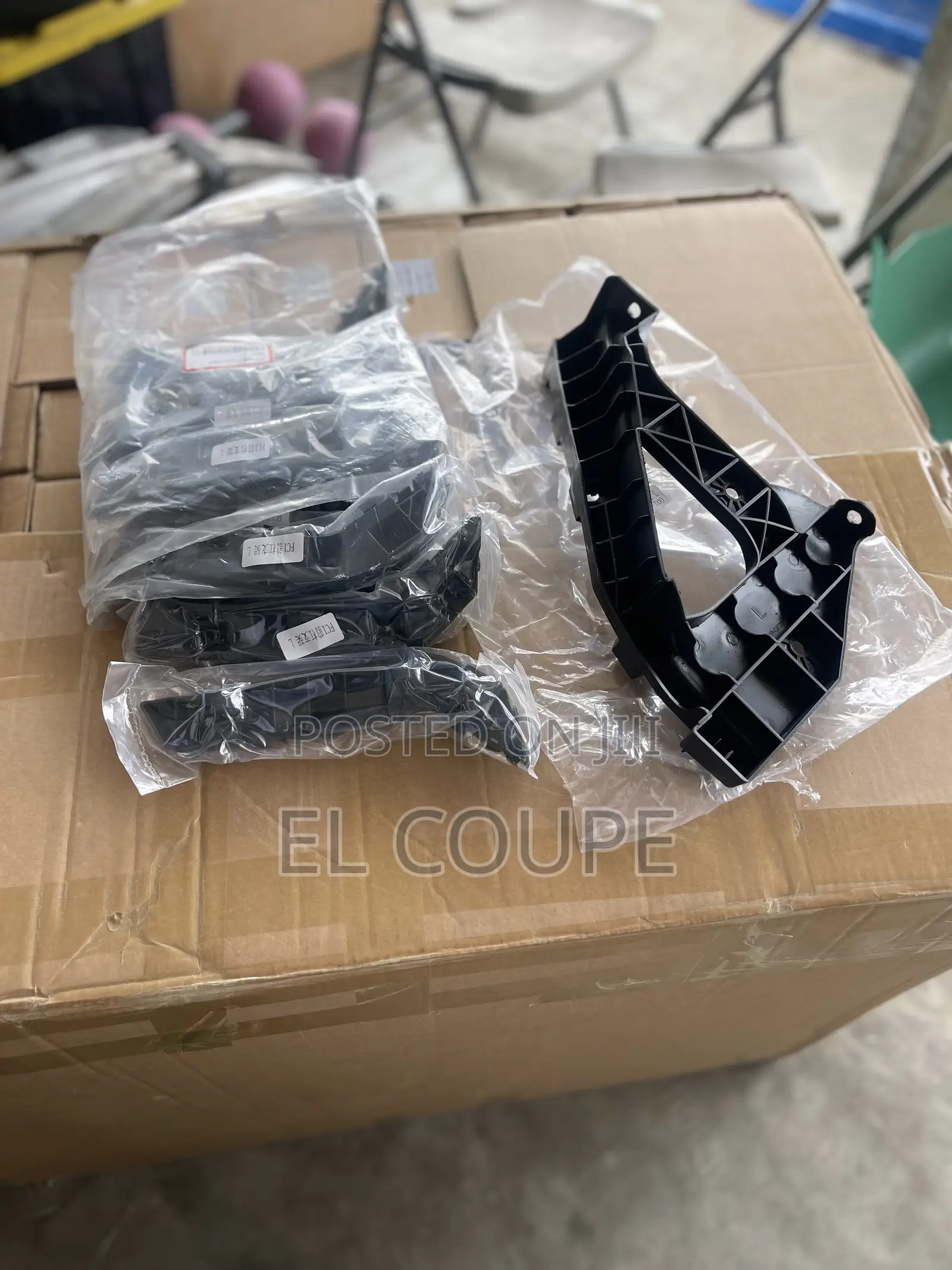 Civic, Accord,Crv Headlight Seat And Fender Locker
