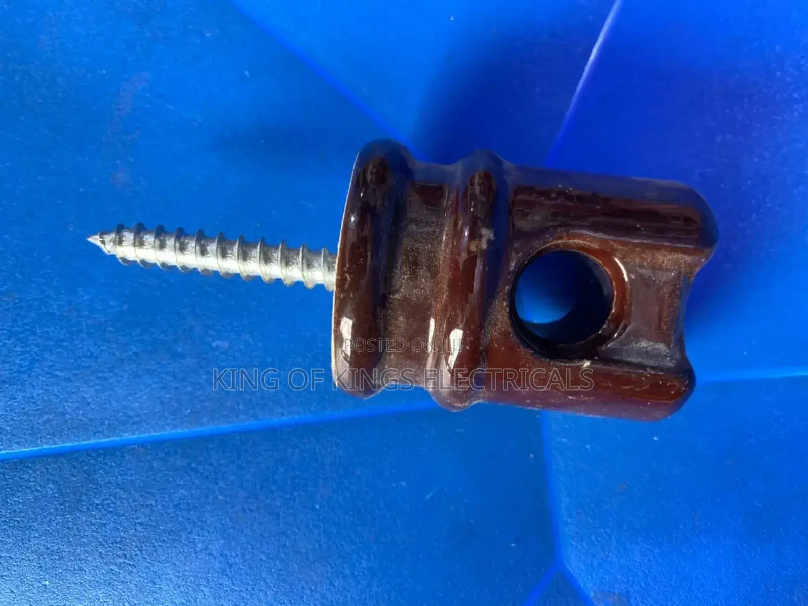 Ceramic Shackle Line Insulator(Big) – Durable Electrical Fitting