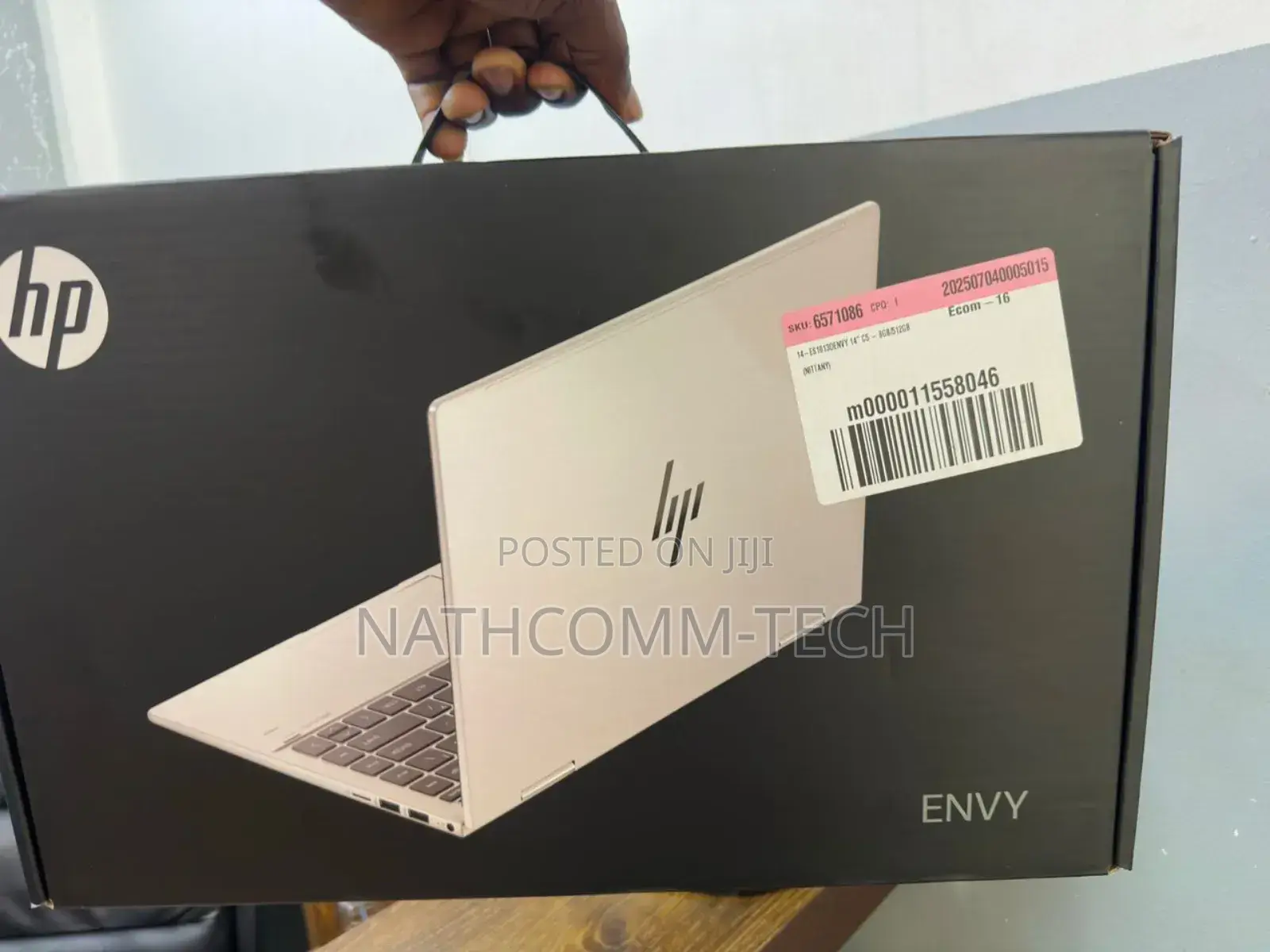 New Laptop HP Envy X360 8GB Intel Core I5 SSD 512GB
