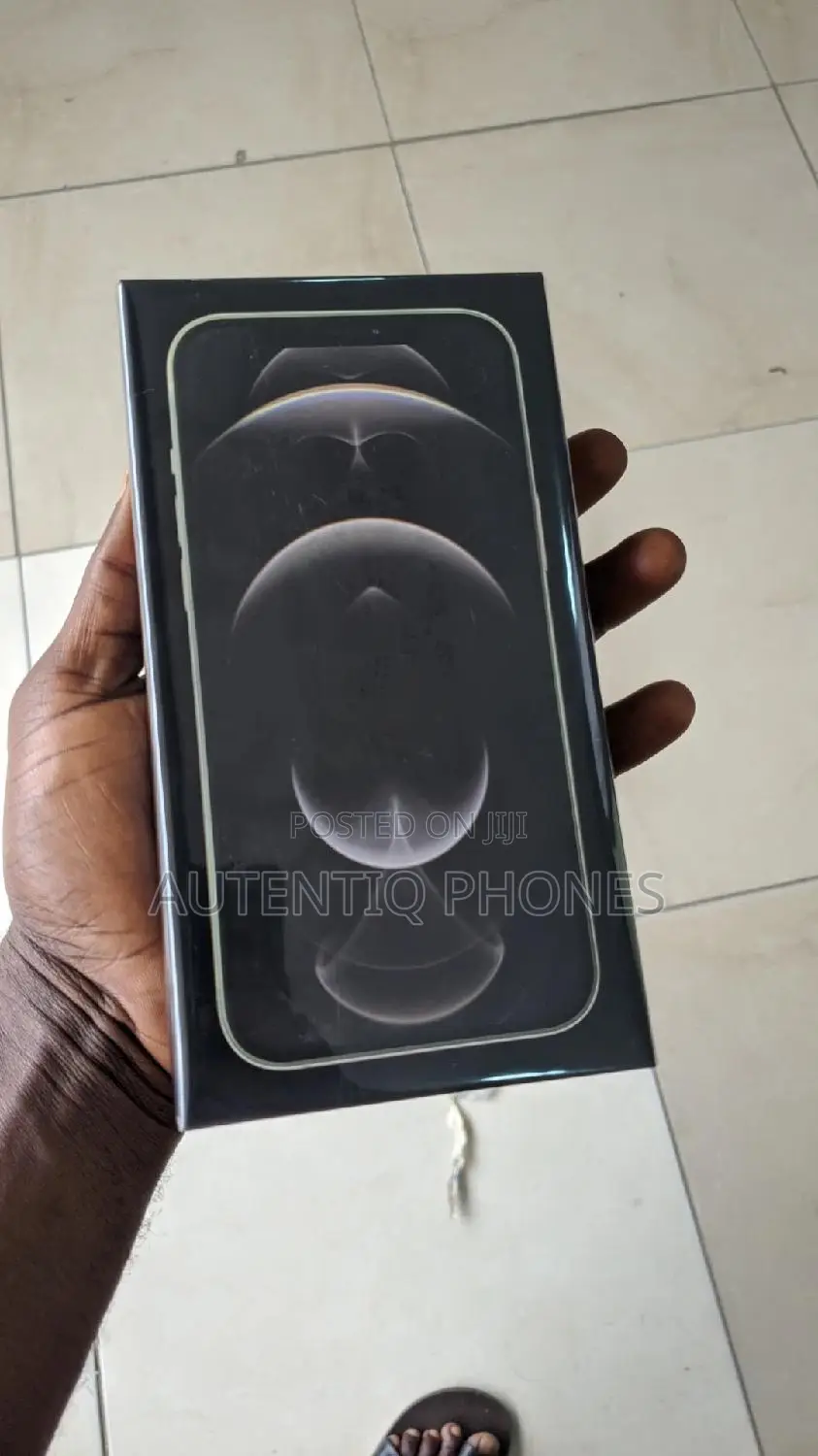 New Apple iPhone 12 Pro Max 128 GB Gold