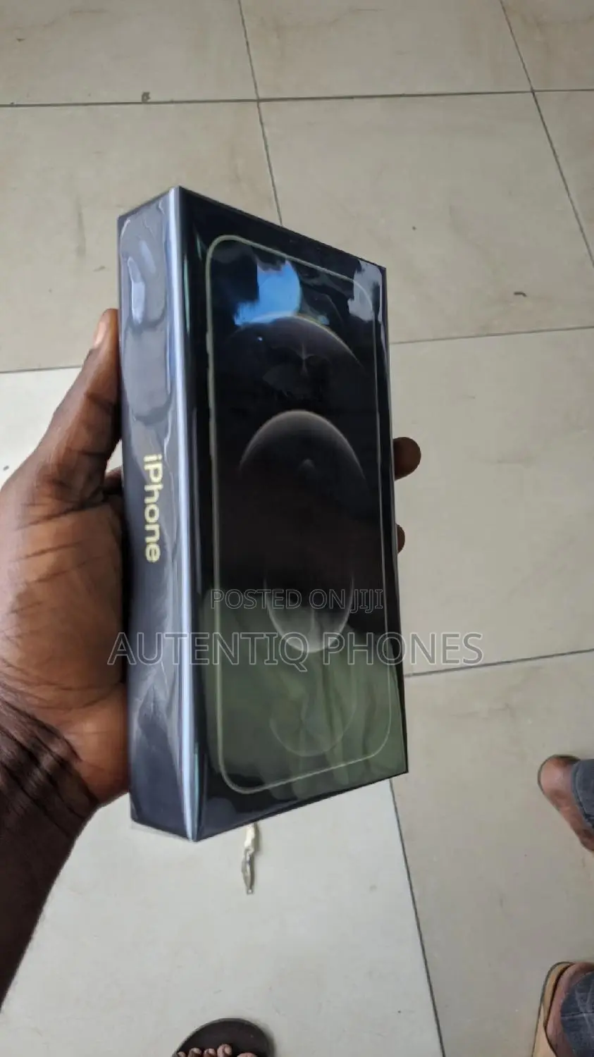 New Apple iPhone 12 Pro Max 128 GB Gold