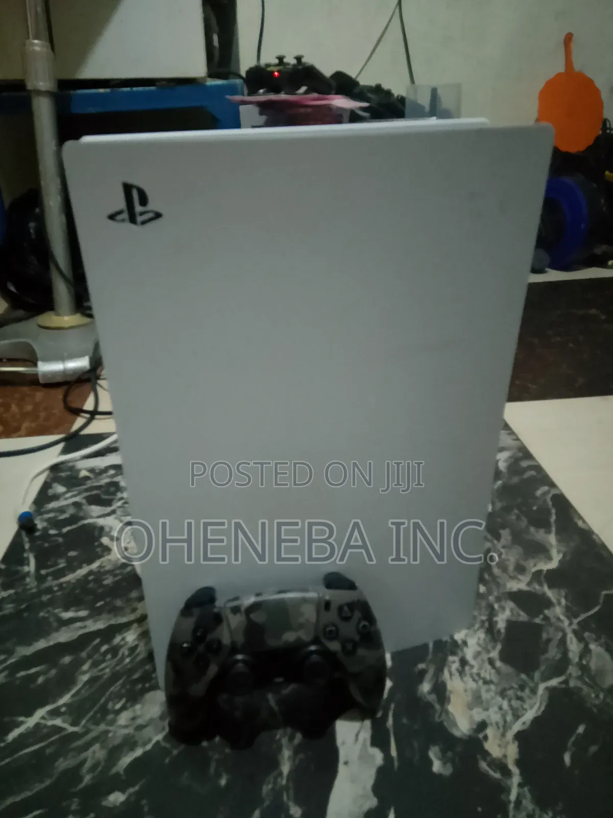 Ps5 With 5 Games Fc26 + 1 Pad