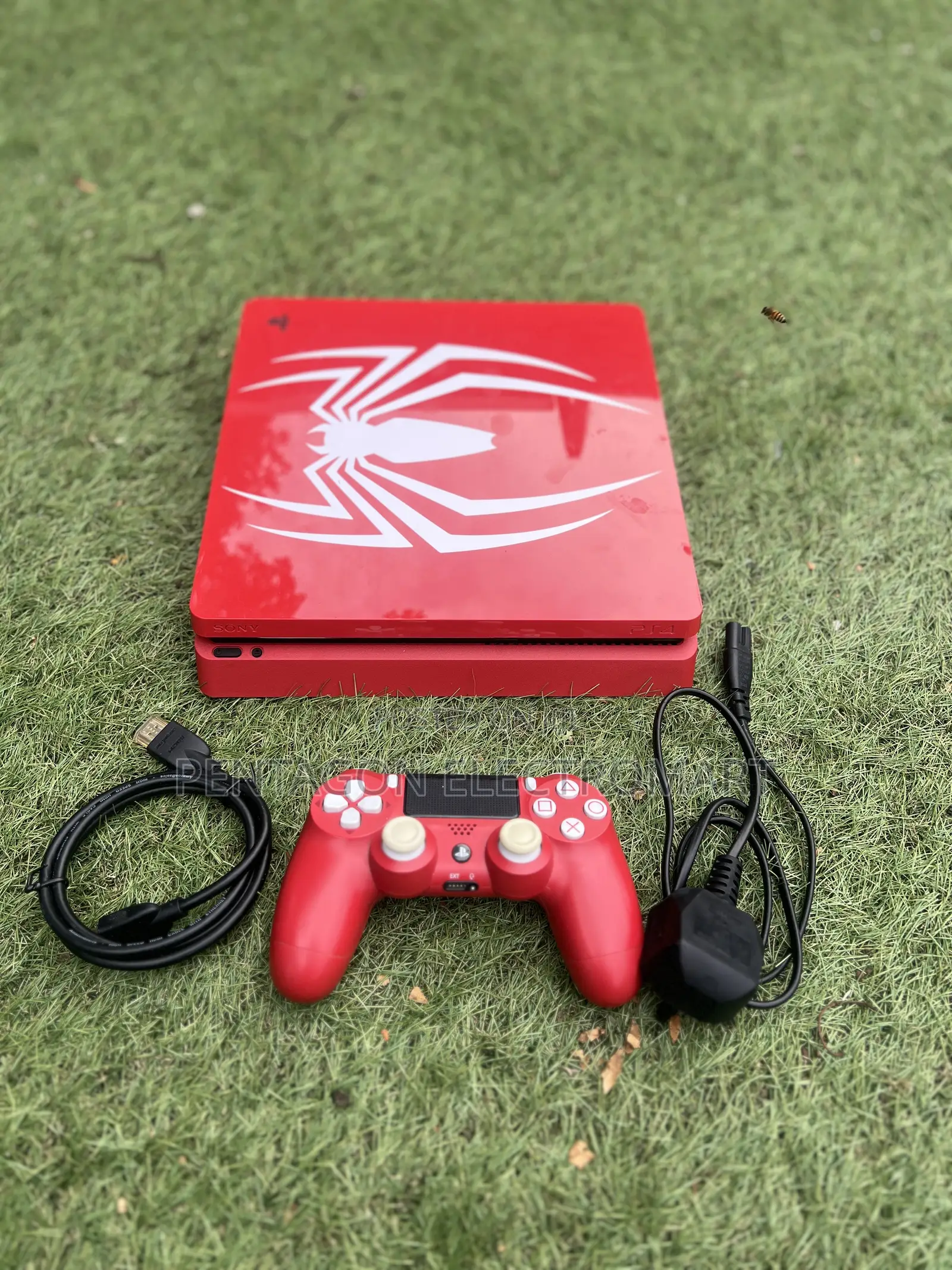 Playstation 4 Slim