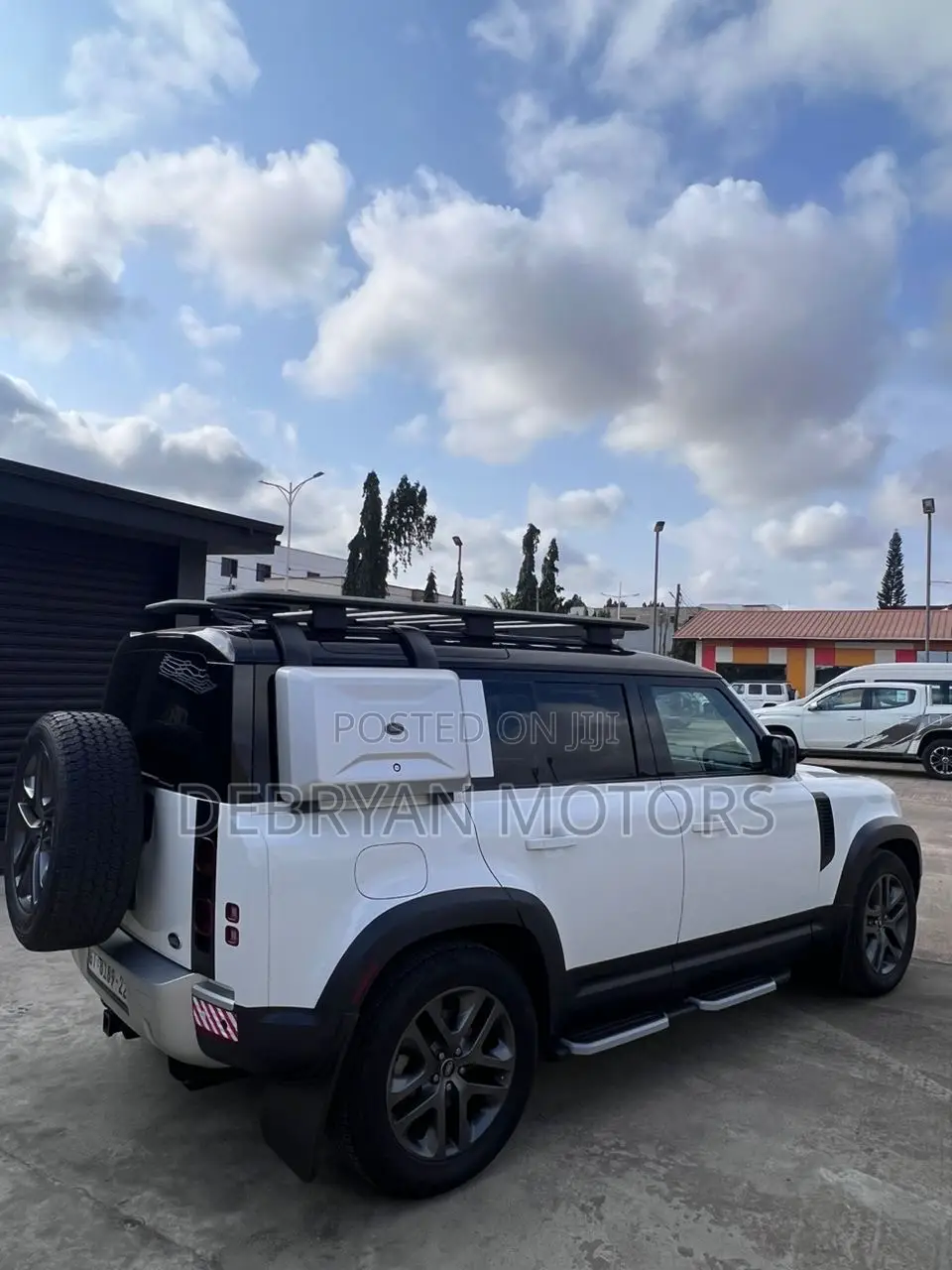 Land Rover Defender X-Dynamic HSE 2022 White