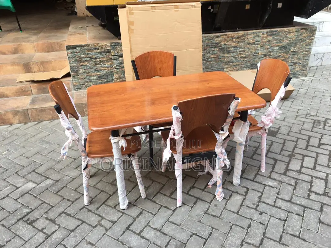 Dinning Table With 4 Chairs(Wooden)