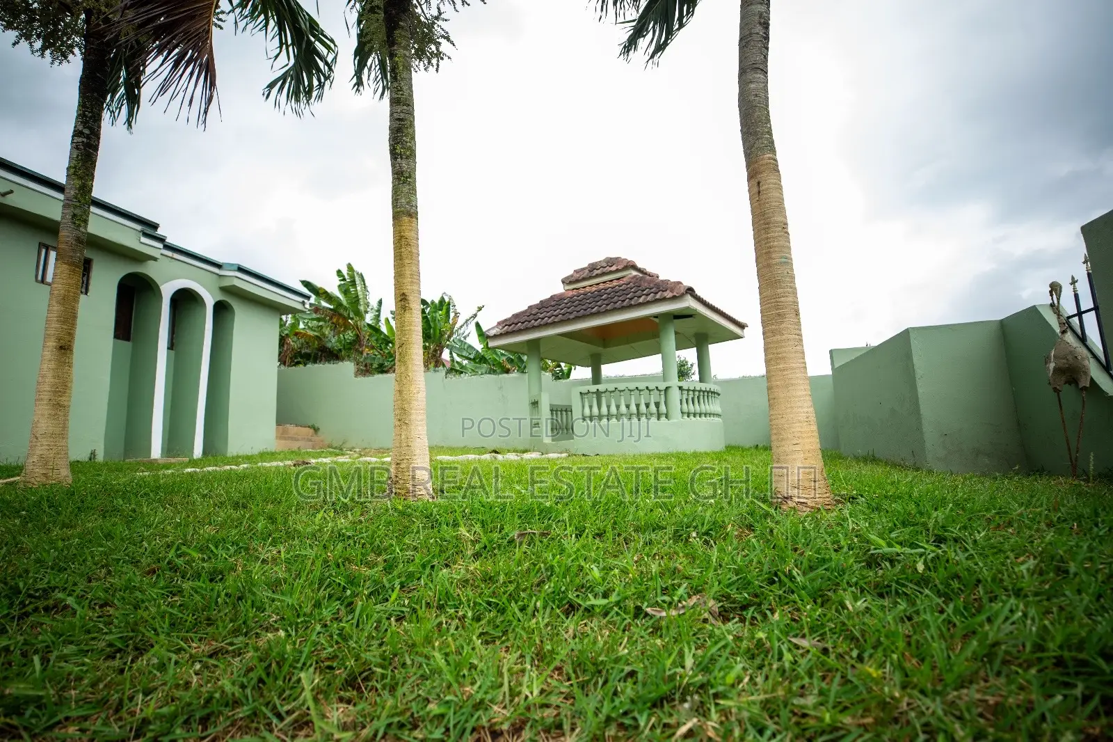 6bdrm House in Takoradi for sale