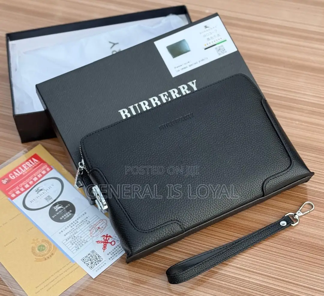 Burberry Mens Lock Clutches Bag
