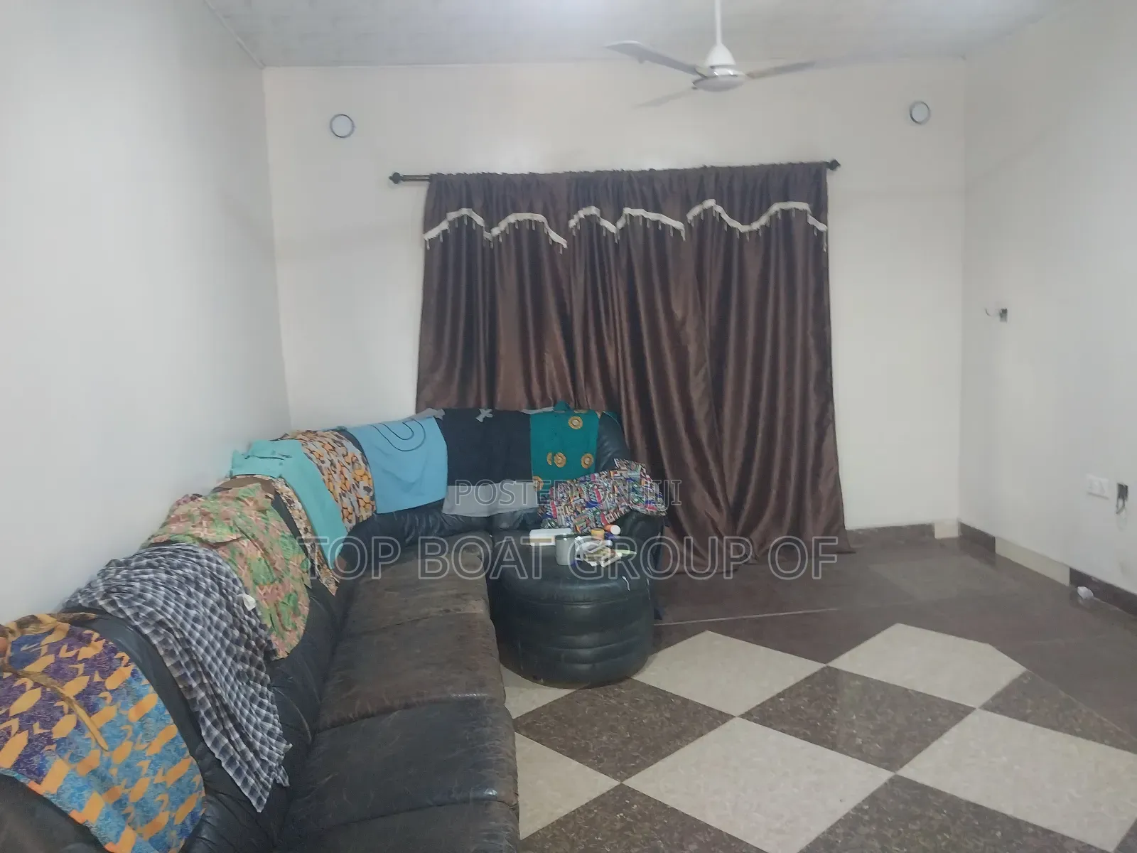 3bdrm House in Buokrom Top-Boat, Kumasi Metropolitan for sale
