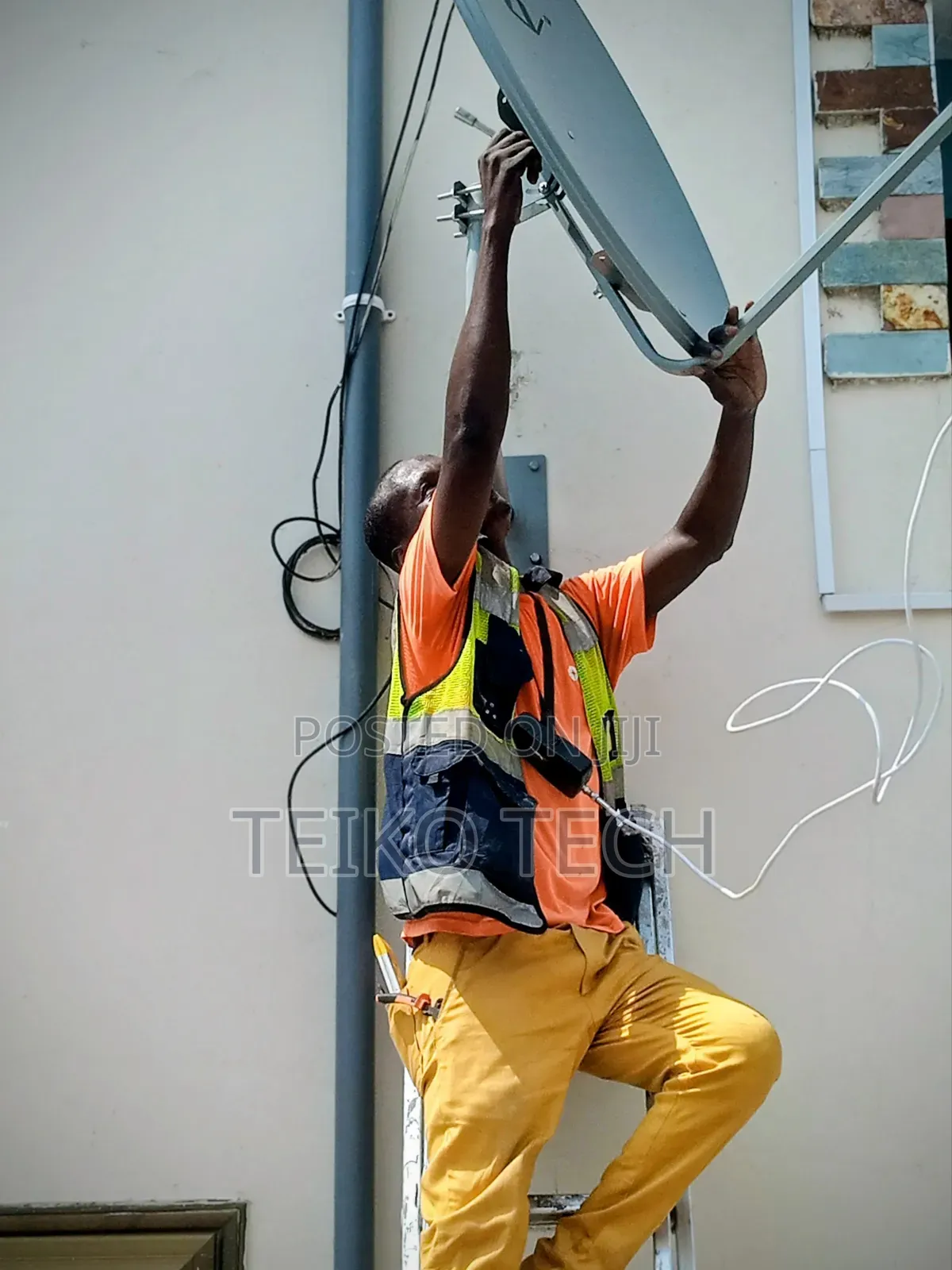 Dstv, Startimes, Multi Tv,Canalplus,Etc.Installer and Dealer