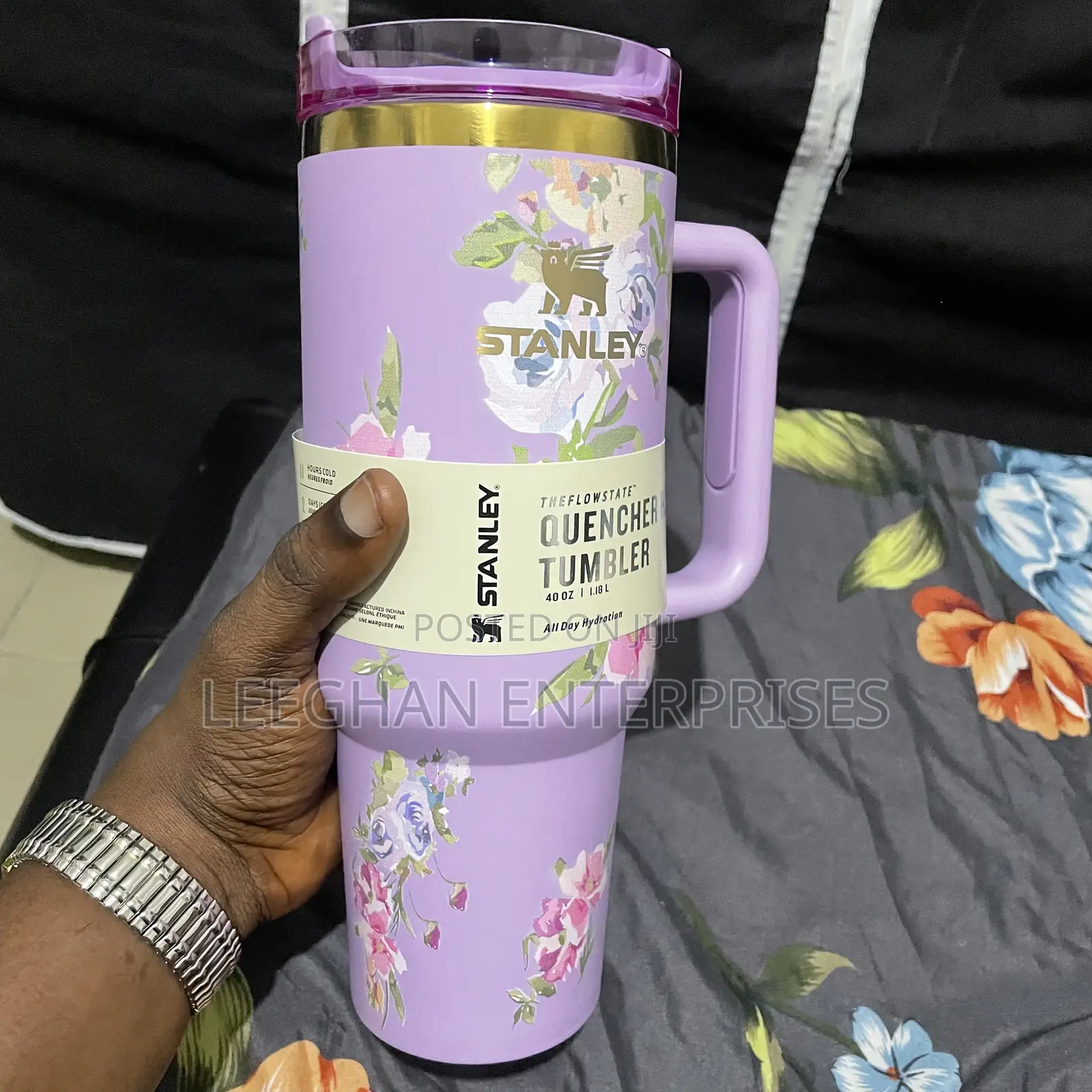 Stanley Cup Floral Design 40 Oz ( Free Delivery)