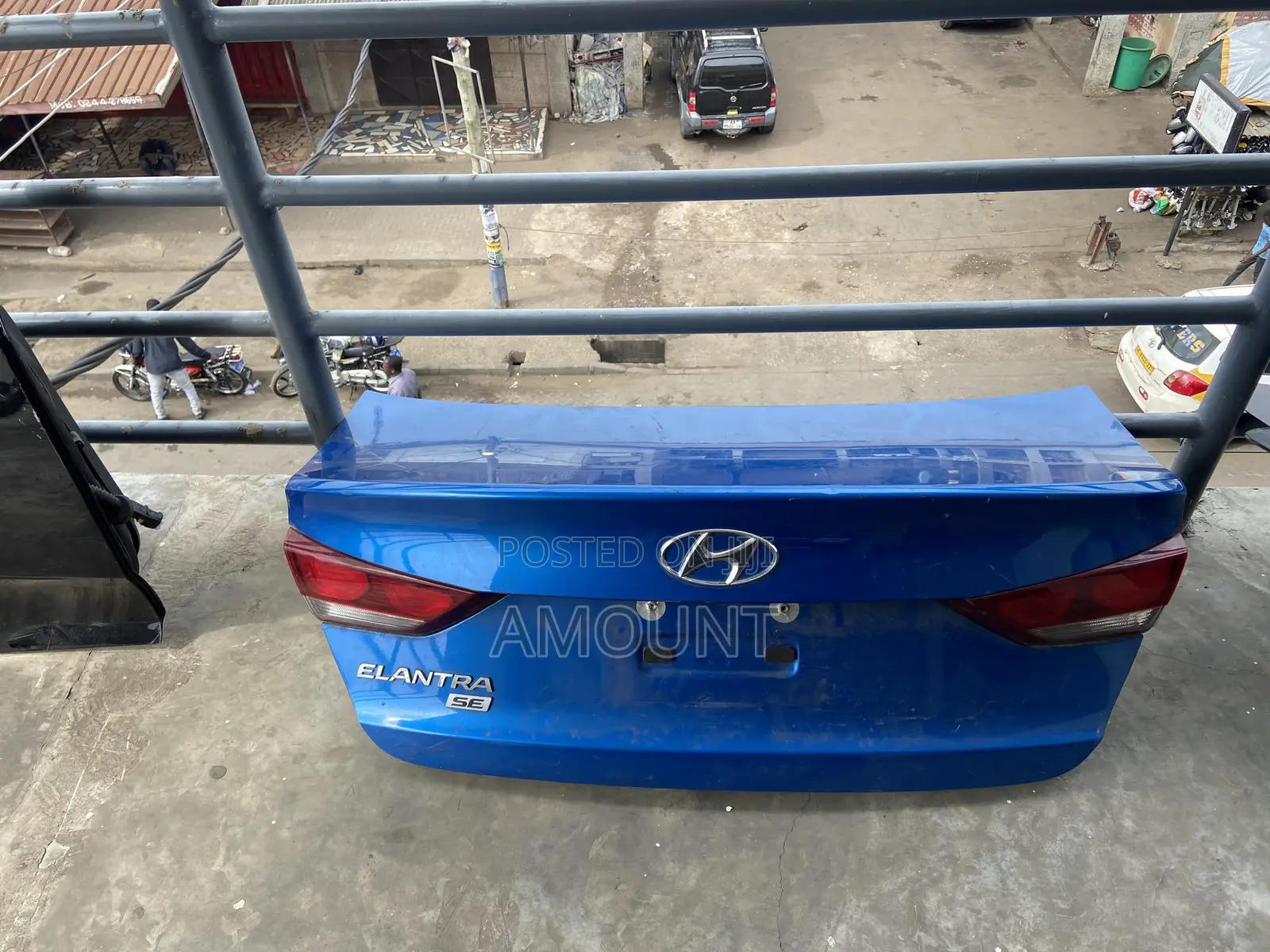 Hyundai Elantra 2017 Back Boot