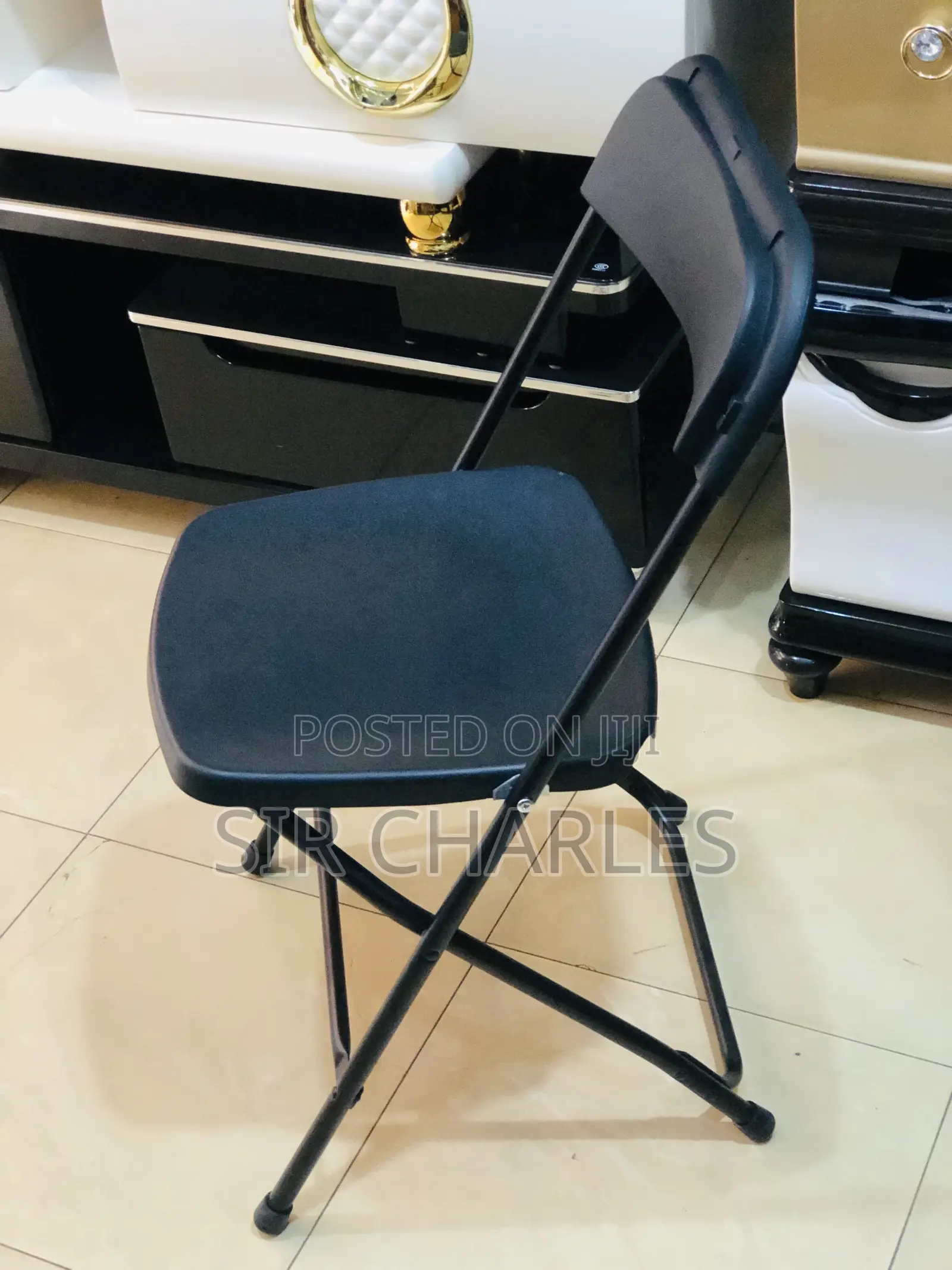 Flat Back Plastic Foldable Chair