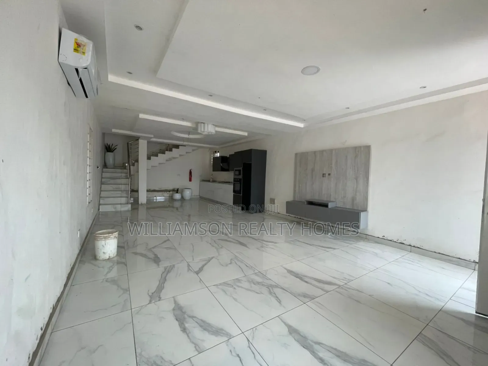 2bdrm Townhouse / Terrace in Lashibi Enclave,, Spintex for rent
